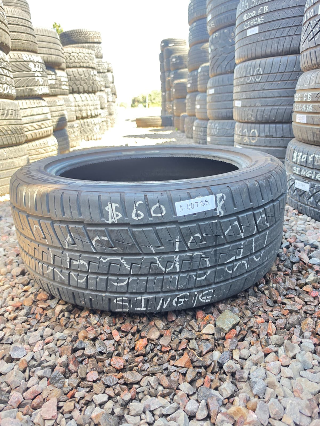 265/45R20 Single (1 Used Tire) General G - Max