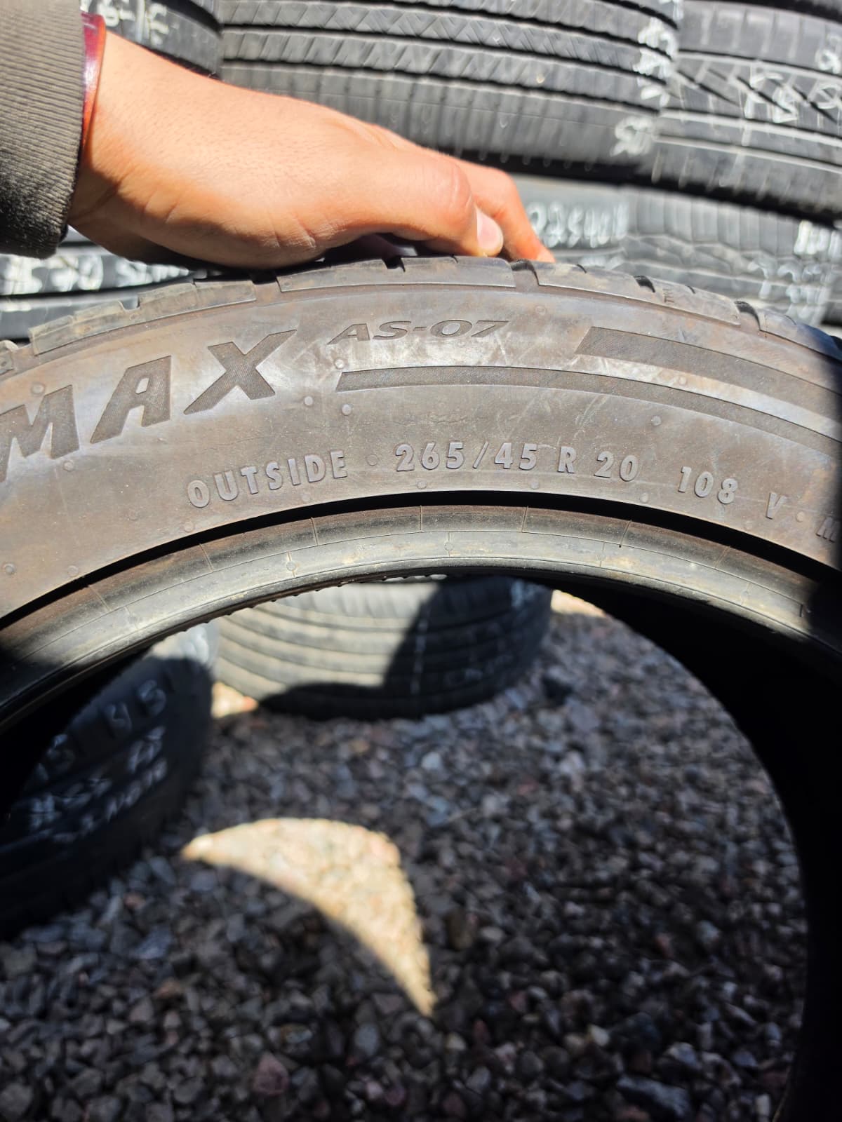 265/45R20 Single (1 Used Tire) General G - Max