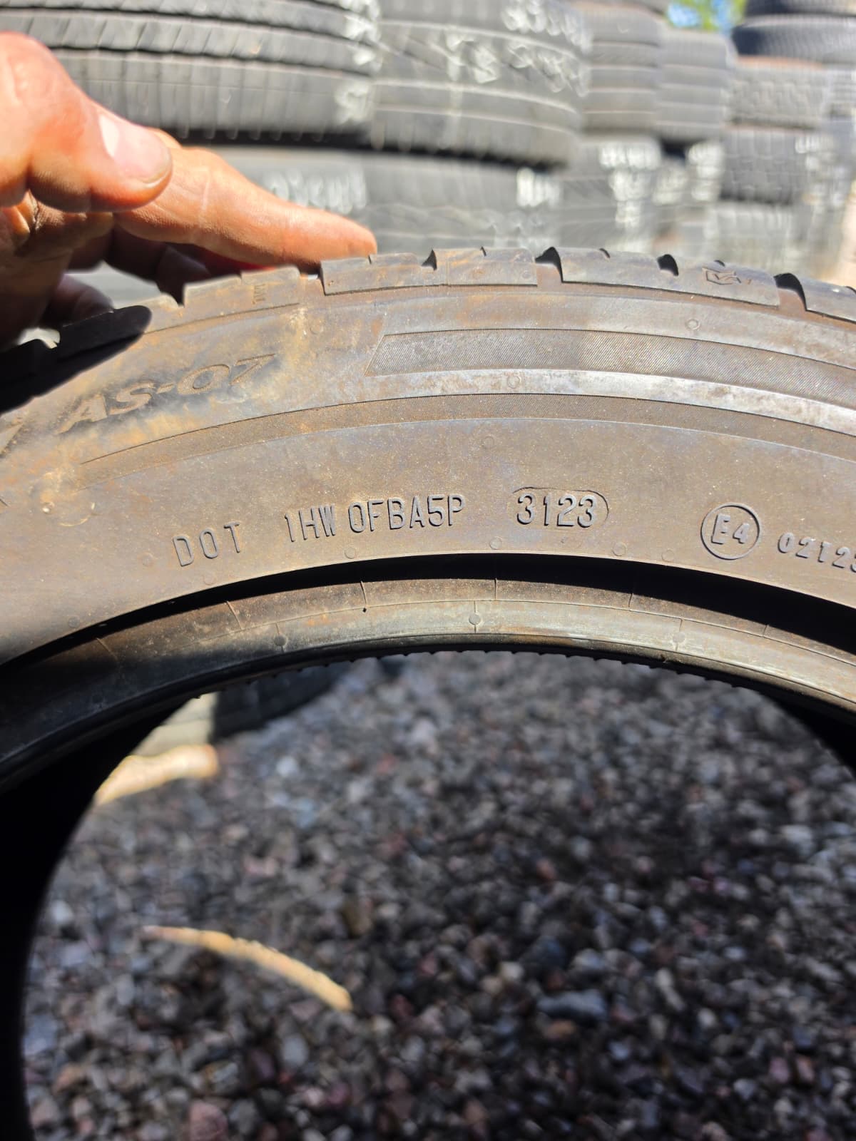 265/45R20 Single (1 Used Tire) General G - Max