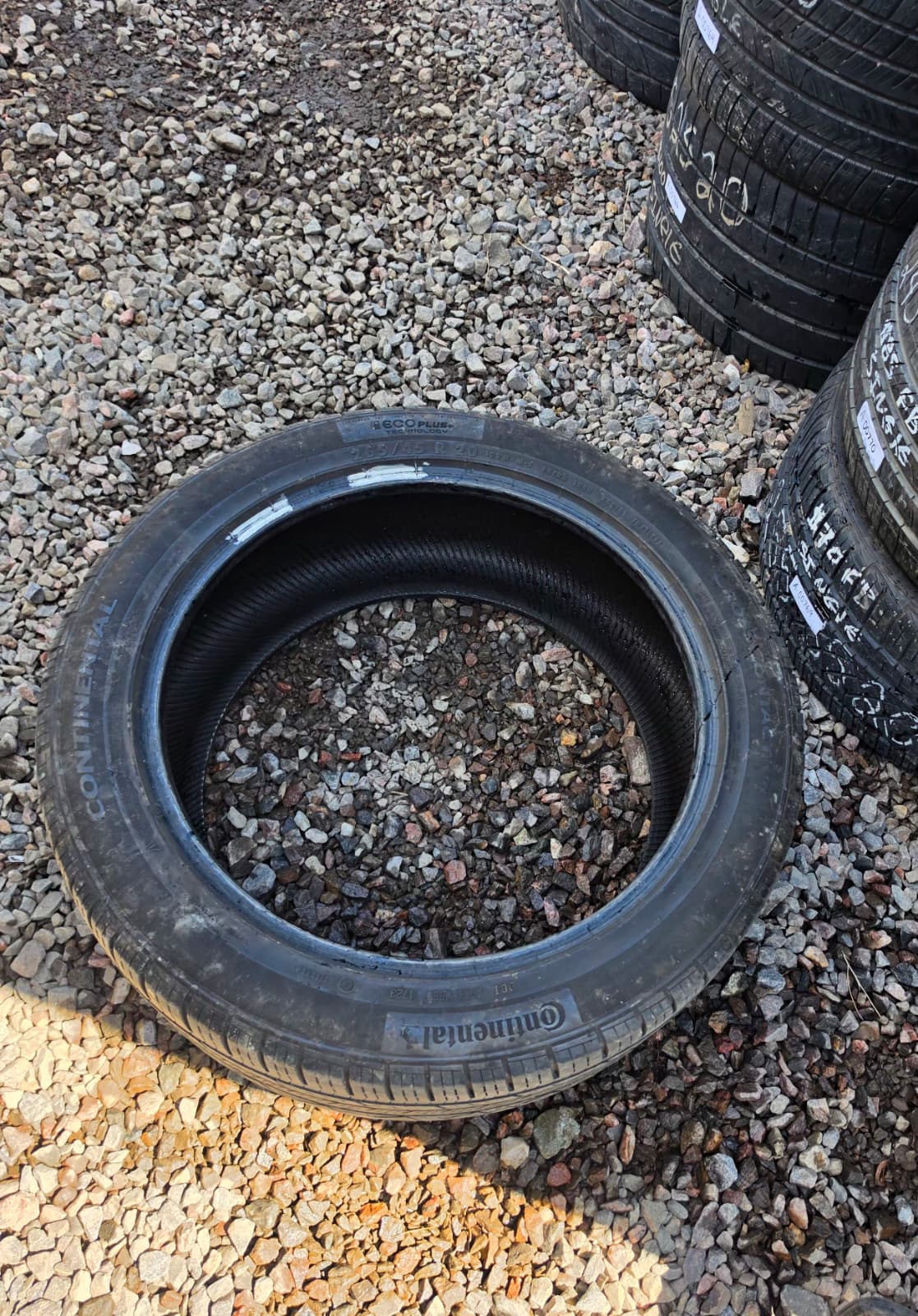 265/45R20 Single (1 Used Tire) Continental CrossContact LX25