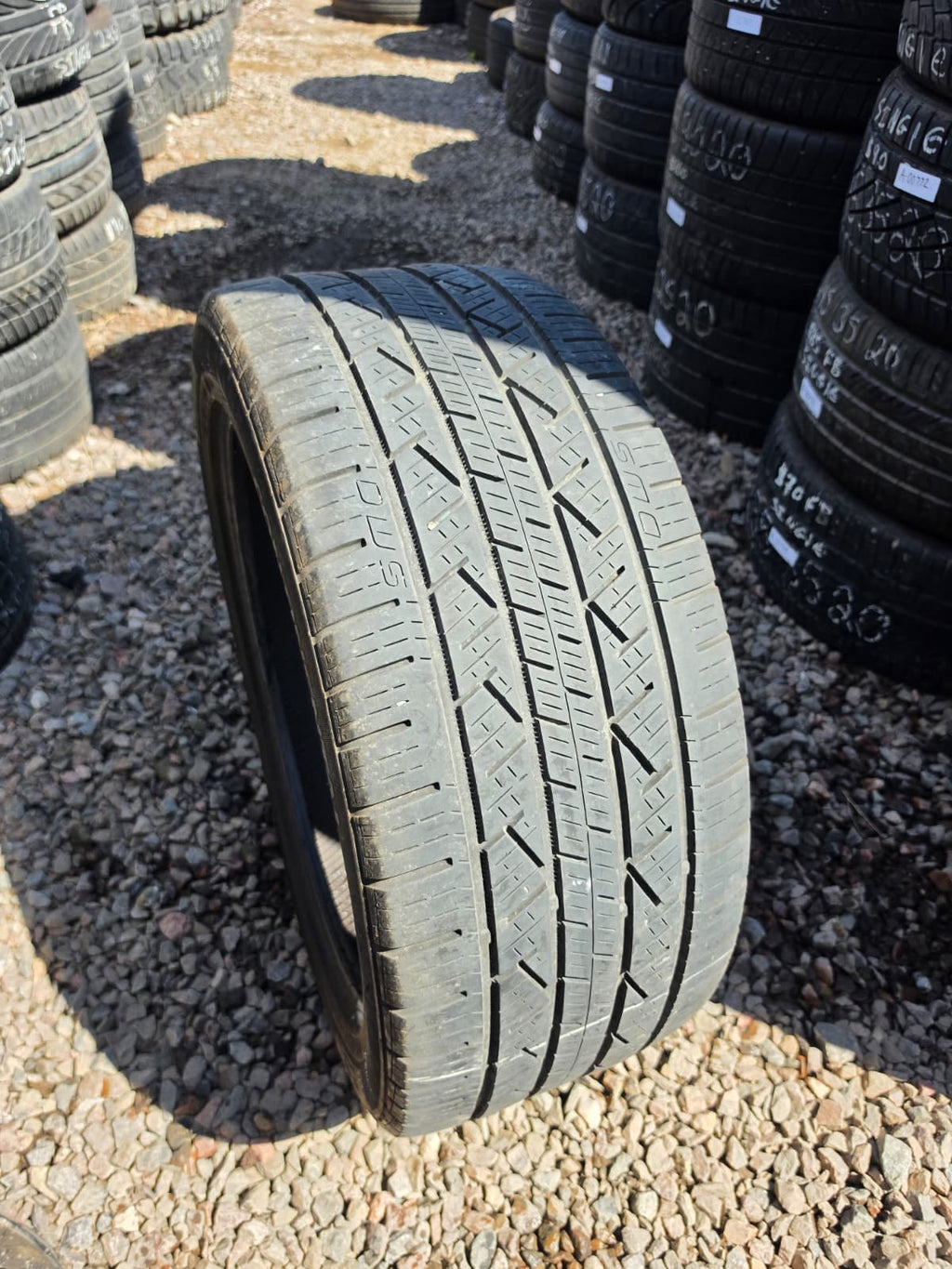 265/45R20 Single (1 Used Tire) Continental CrossContact LX25