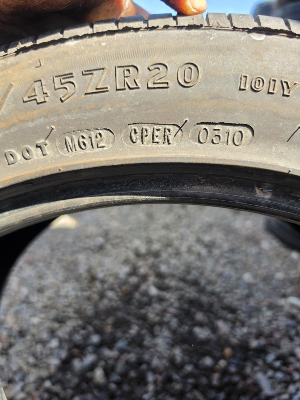255/45R20 Single (1 Used Tire)   Goodyear Eagle F1