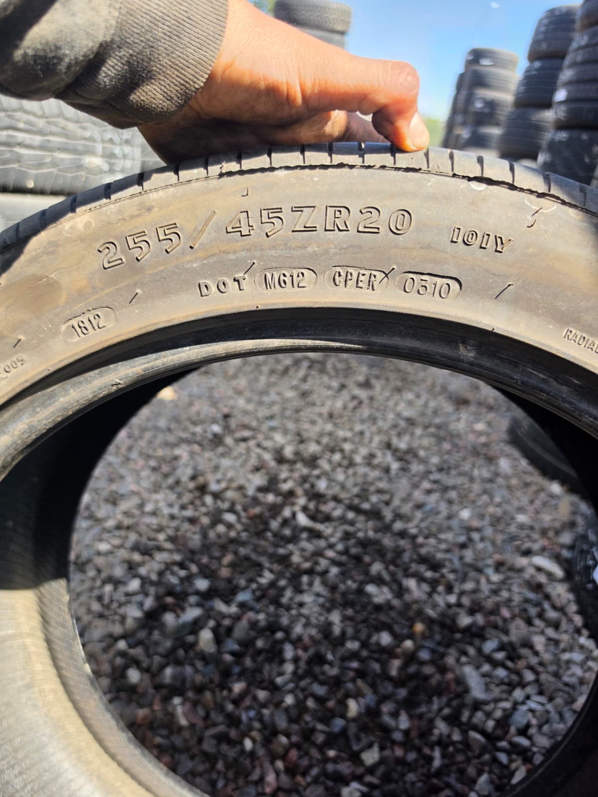 255/45R20 Single (1 Used Tire)   Goodyear Eagle F1