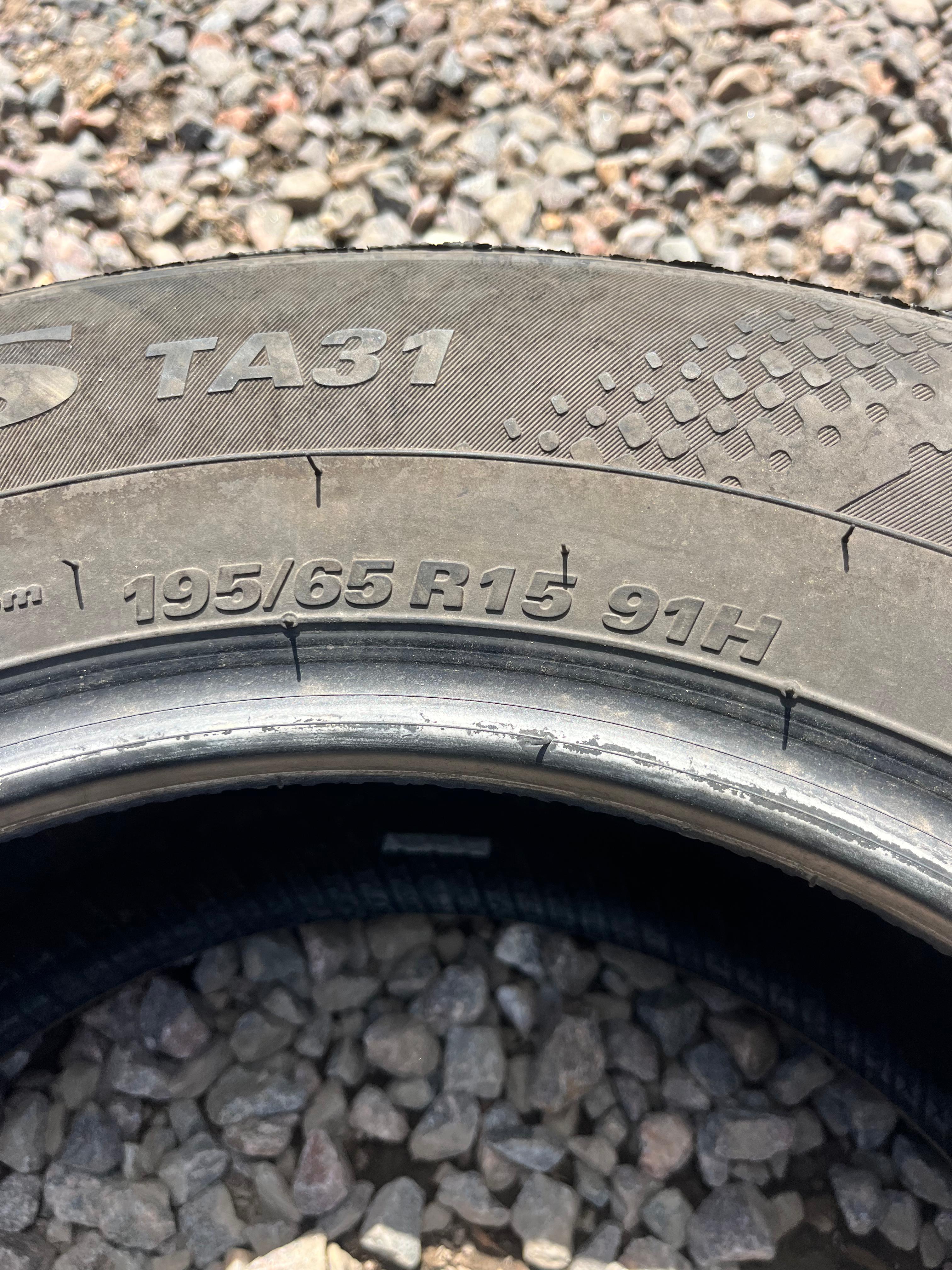 195/65R15 Single (1 Used Tire) Cooper Solus TA31