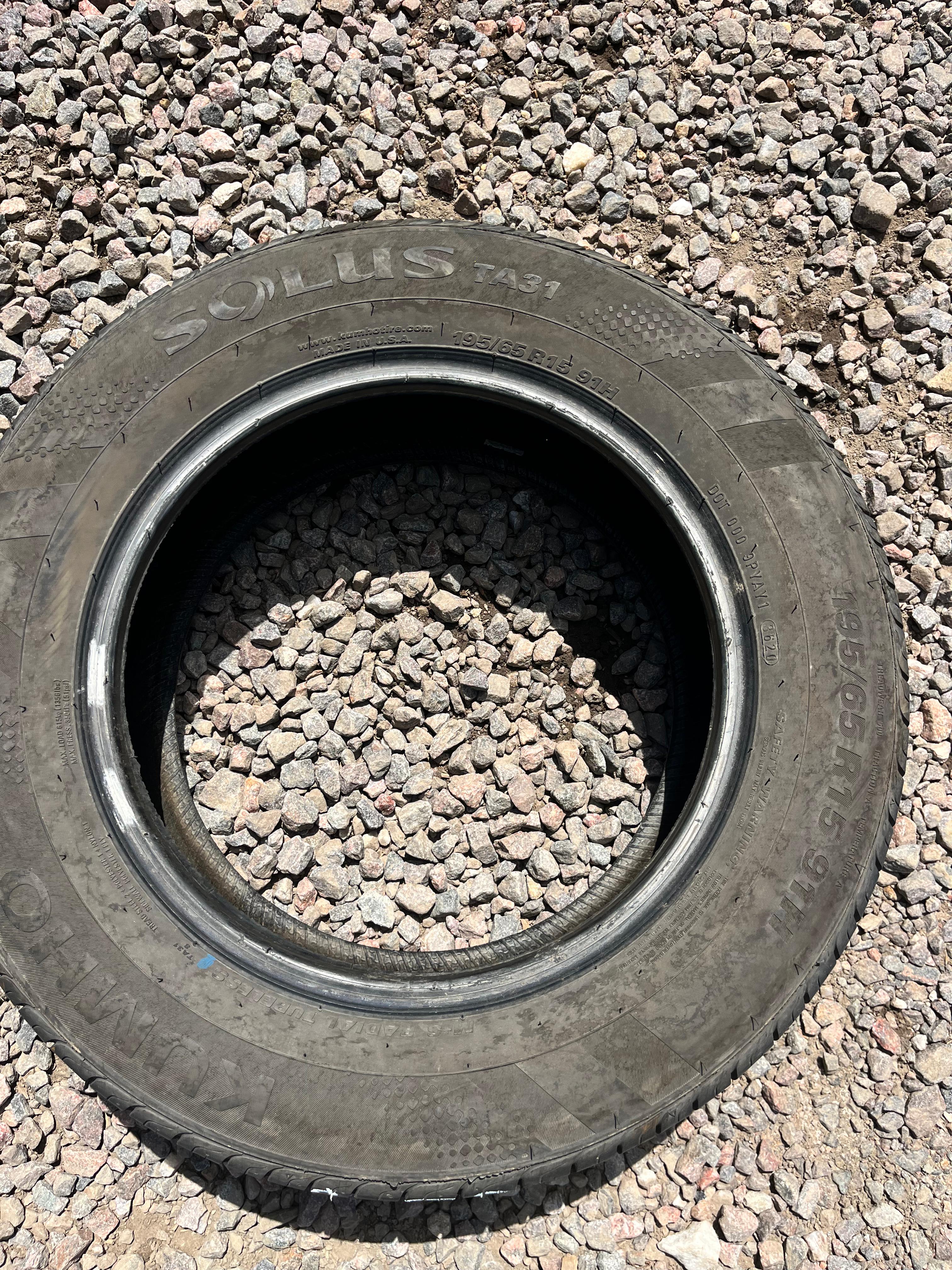 195/65R15 Single (1 Used Tire) Cooper Solus TA31