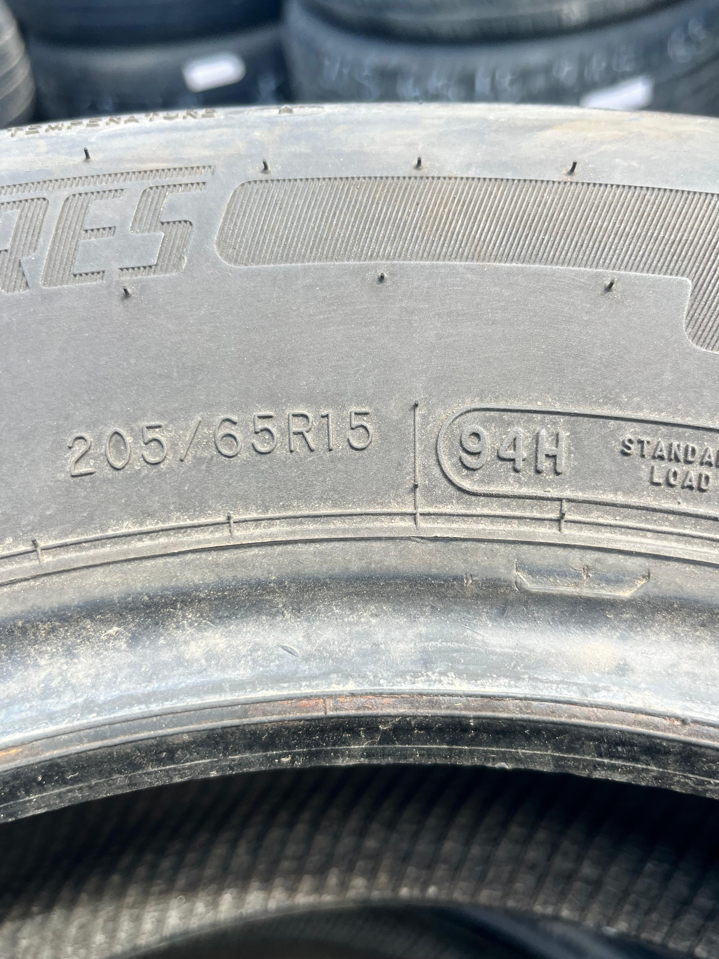 205/65R15 Single (1 Used Tire) Dean Tires Road Control 2
