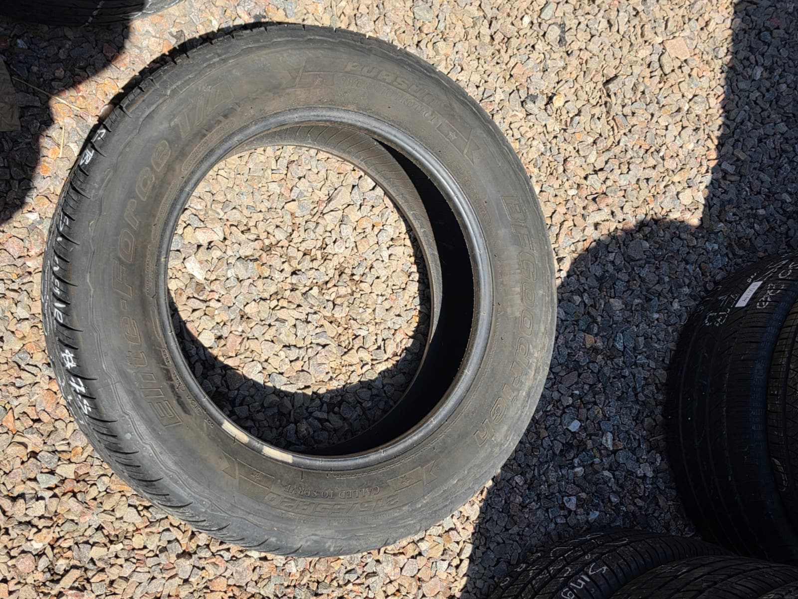 275/55R20 Single (1 Used Tire)  BF Goodrich Elite-Force