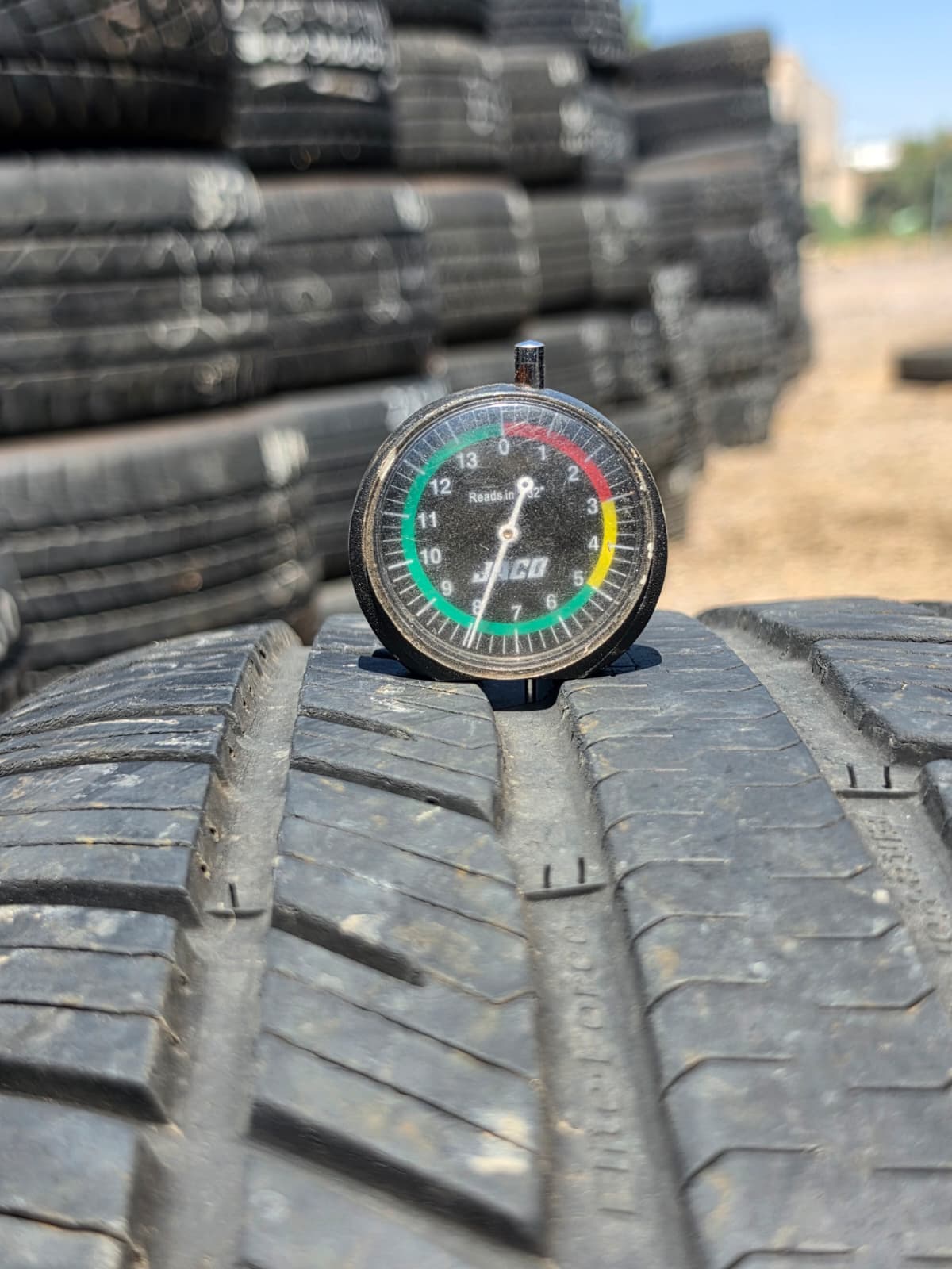 275/55R20 Single (1 Used Tire)  BF Goodrich Elite-Force