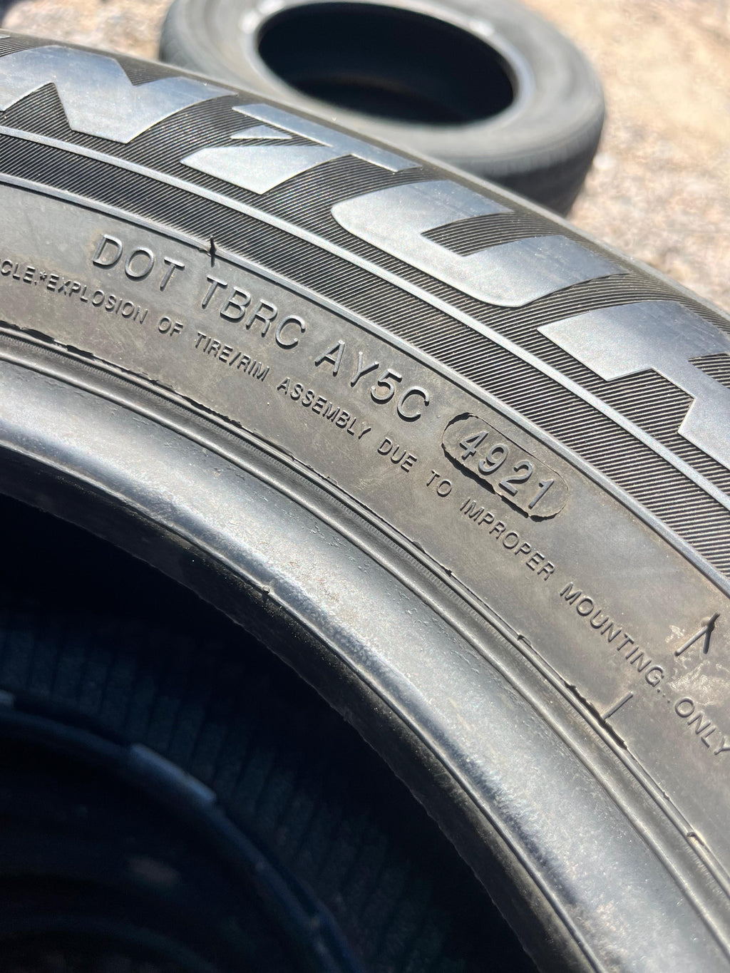 255/35ZR20 Single (1 Used Tire)