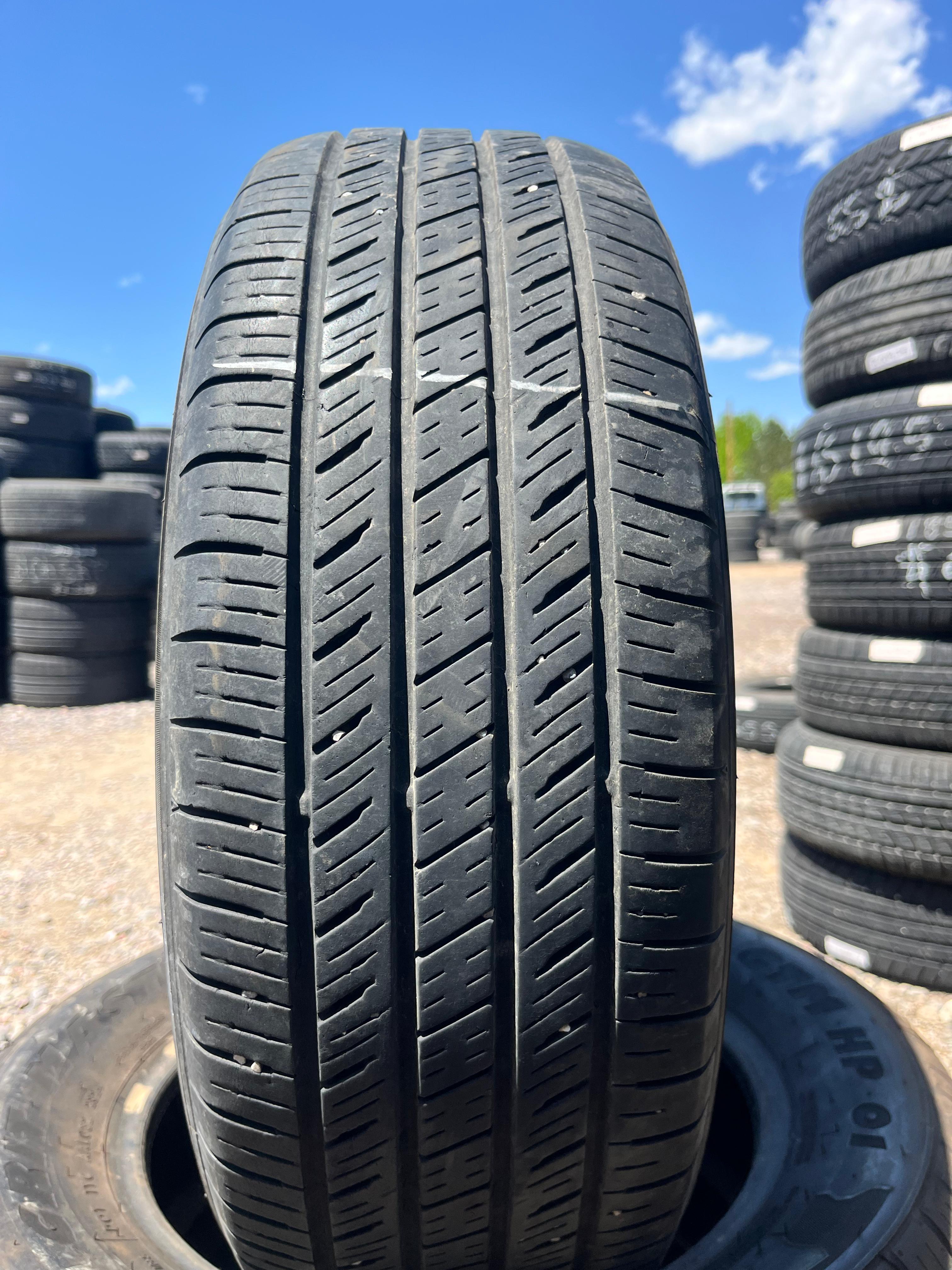 195/65R15 Single (1 Used Tire) Toyo Nano Energy A29