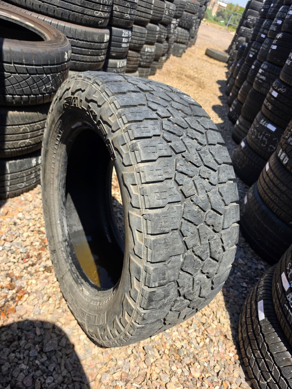 LT305/55R20  Single (1 Used Tire) Falken WildPeak