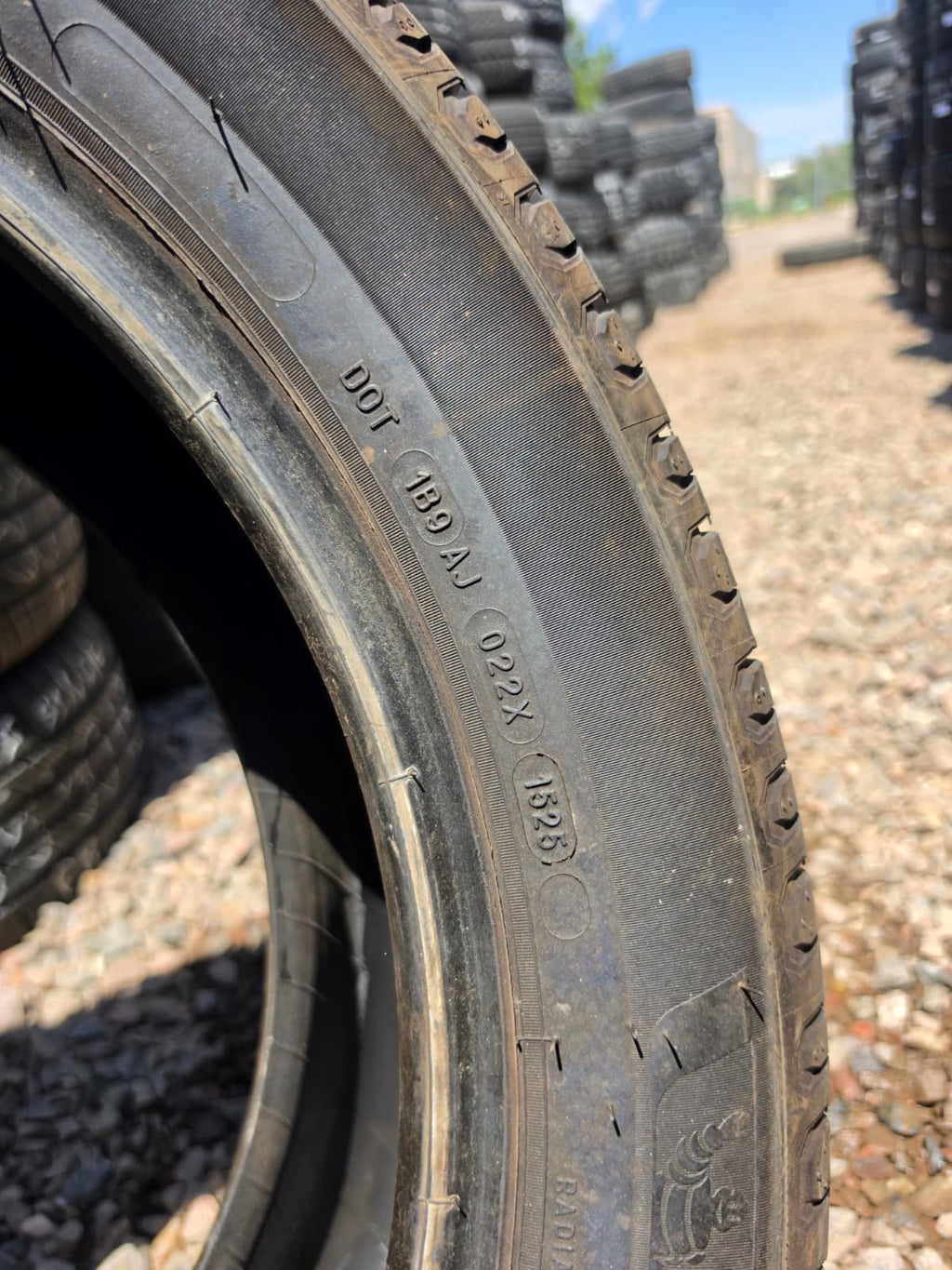 235/55R20 Single (1 Used Tire) Michelin Defender2