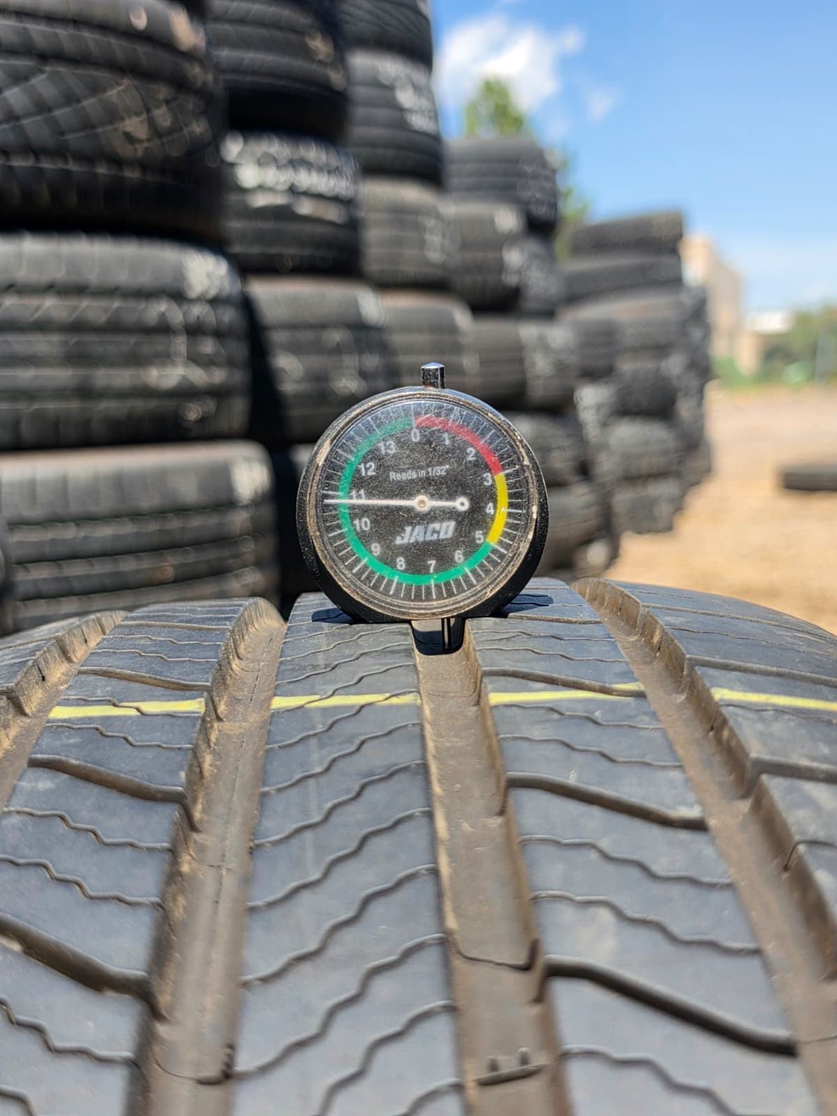235/55R20 Single (1 Used Tire) Michelin Defender2
