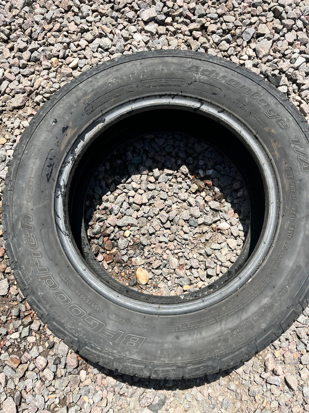 195/65R15 Single (1 Used Tire)  BFGoodrich Advantage