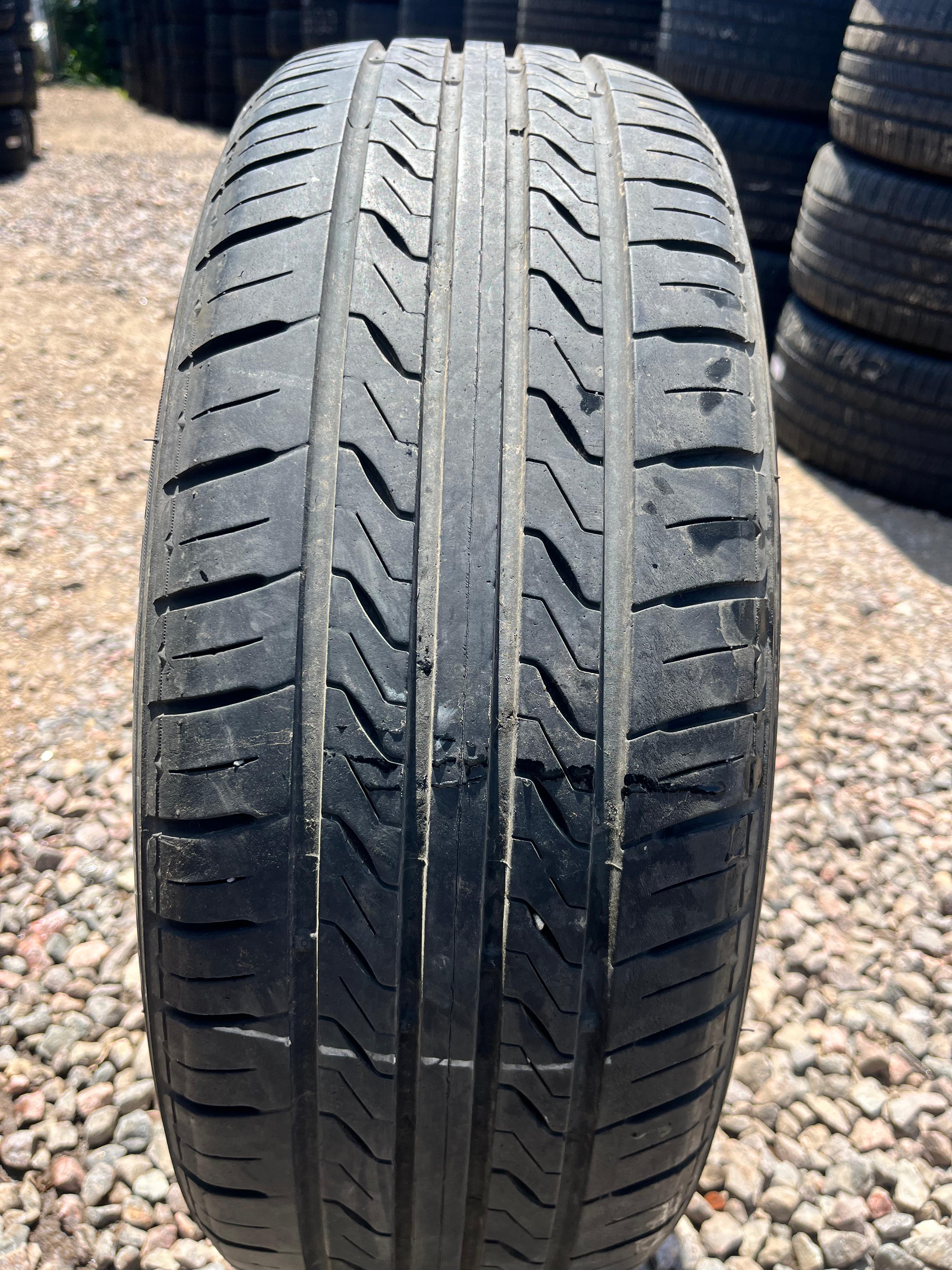 205/65R15 Single (1 Used Tire)  Sentury Sentury Touring