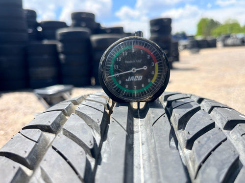 205/65R15 Single (1 Used Tire) OHTSU FP6000