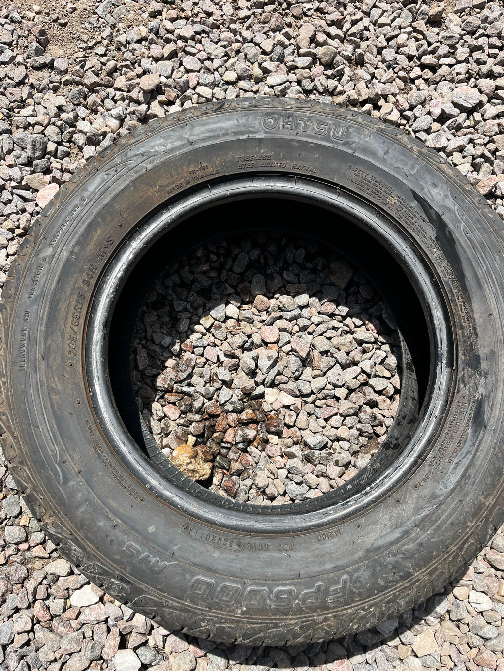 205/65R15 Single (1 Used Tire) OHTSU FP6000