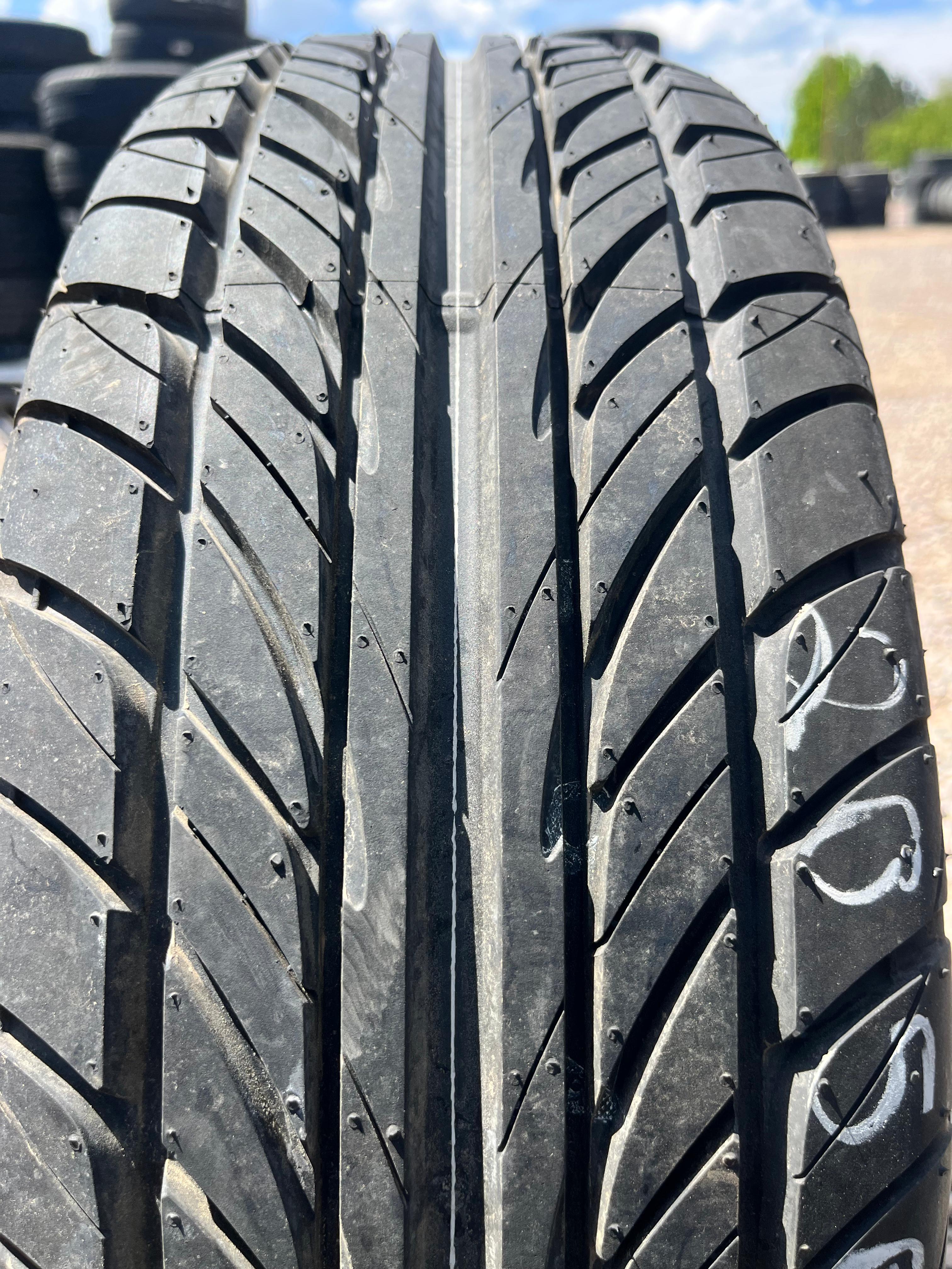205/65R15 Single (1 Used Tire) OHTSU FP6000