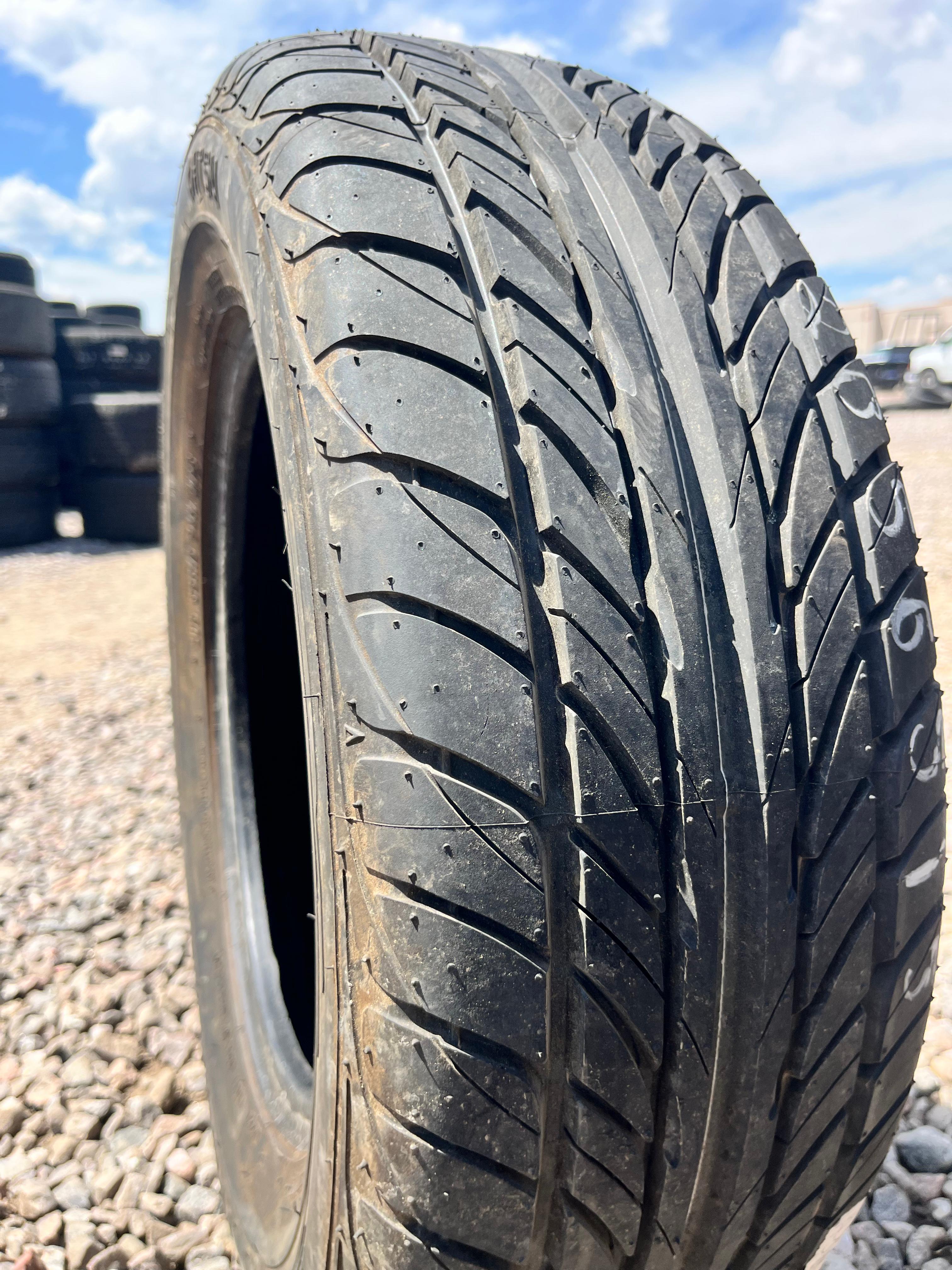 205/65R15 Single (1 Used Tire) OHTSU FP6000