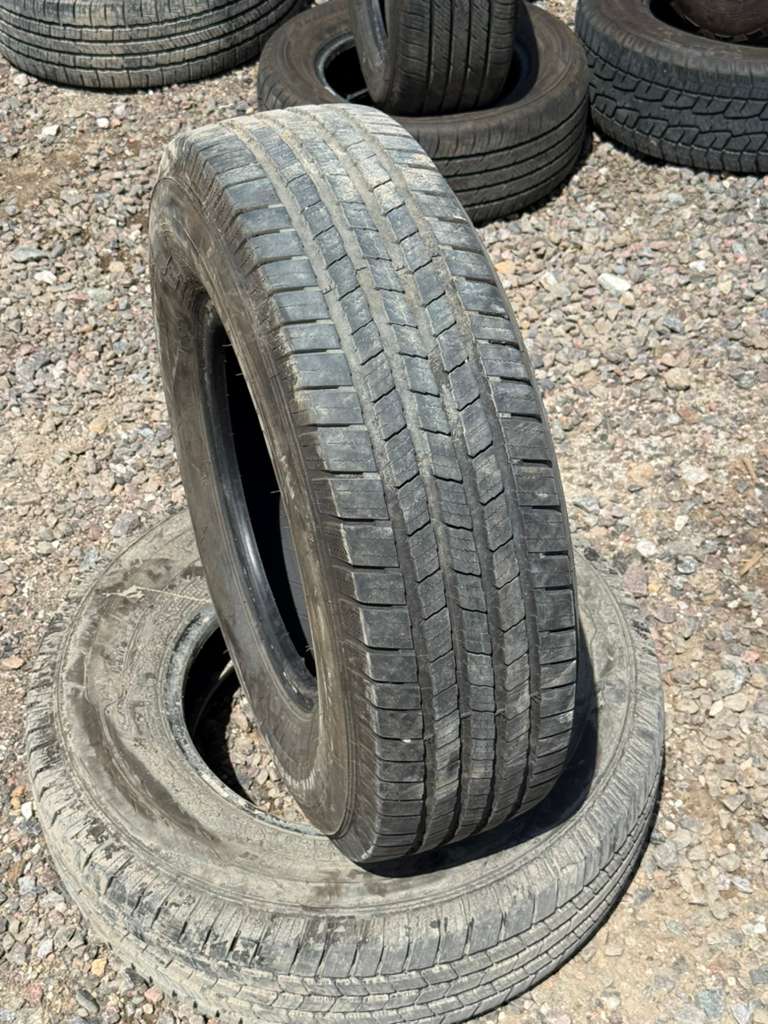 LT245/75R16 Pair (2 Used Tires) Michelin Michelin