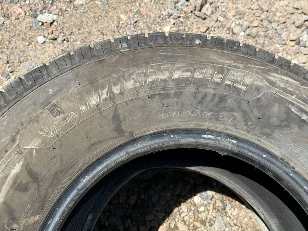LT245/75R16 Pair (2 Used Tires) Michelin Michelin