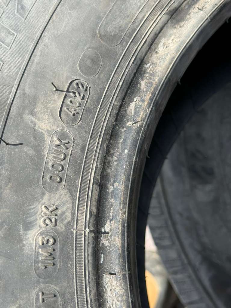 LT245/75R16 Pair (2 Used Tires) Michelin Michelin