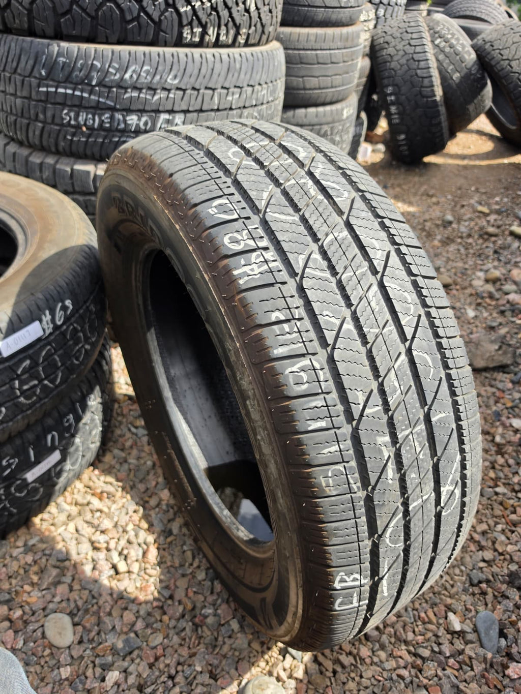 275/60R20 Single (1 Used Tire) Bridgestone Dueler LX