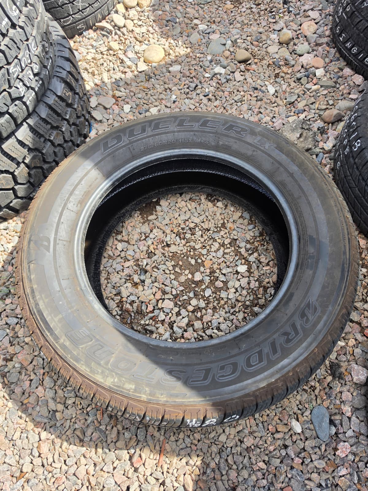 275/60R20 Single (1 Used Tire) Bridgestone Dueler LX
