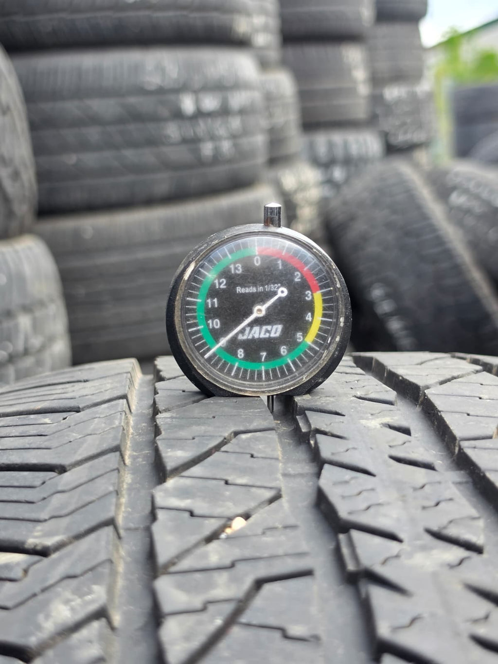 275/60R20 Single (1 Used Tire) Hankook DynaPro AT2