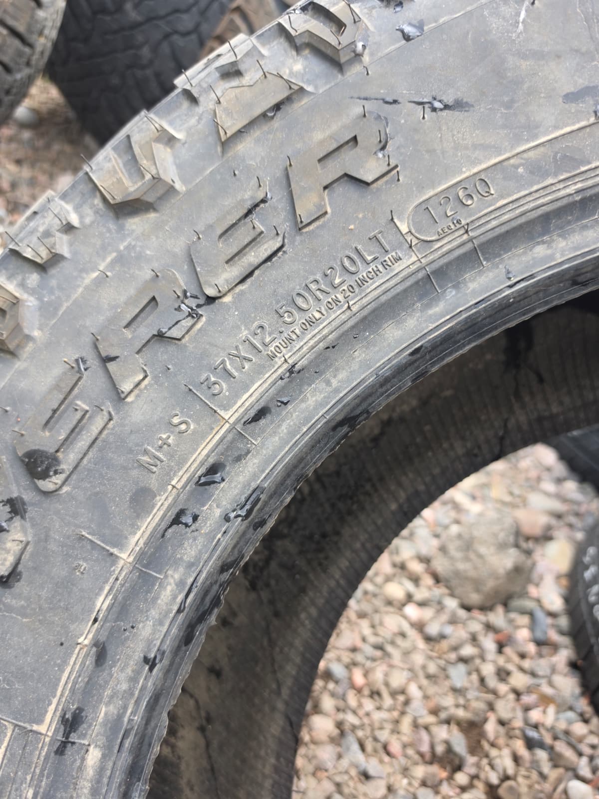 LT37X12.50R20 Single (1 Used Tire) Cooper Discoverer Rugged