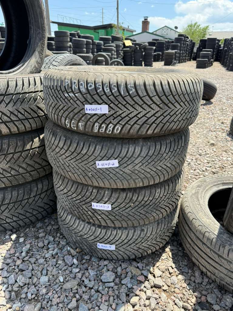 205/65R15 Set (4 Used Tires) Vredstein Quatrac