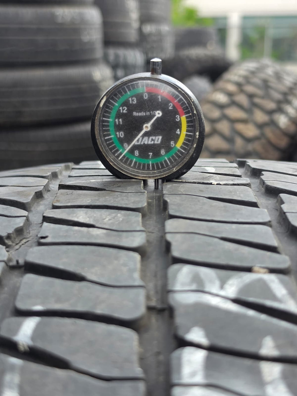 LT275/65R20 Single (1 Used Tire)  Michelin LTX 2