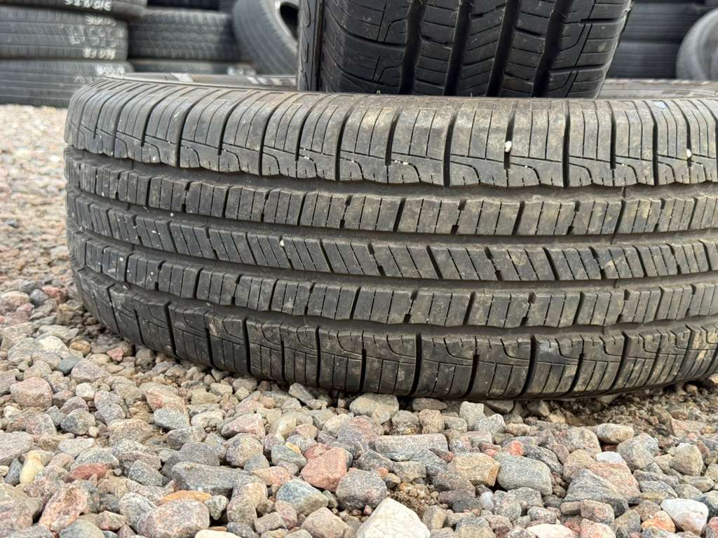 215/60R17 Pair (2 Used Tires)  Goodyear  Reliant