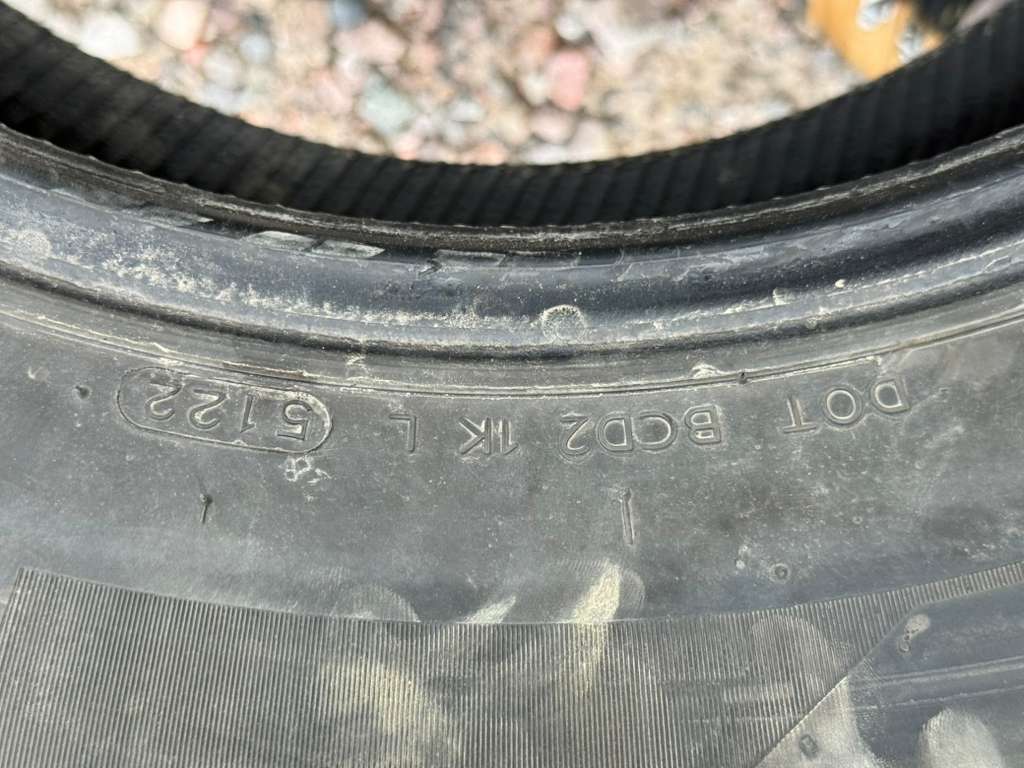 235/65R18 Pair (2 Used Tires) Laufenn X Fit HT