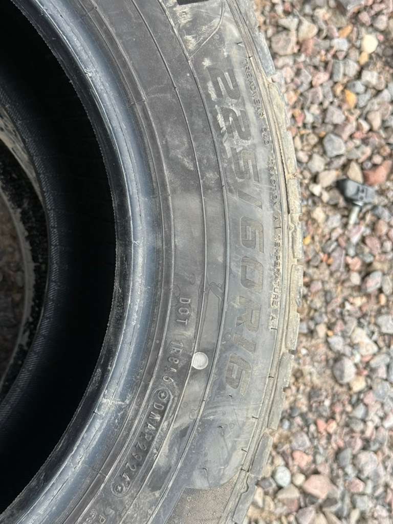 225/60R16 Pair (2 Used Tires) Falken Aklimate