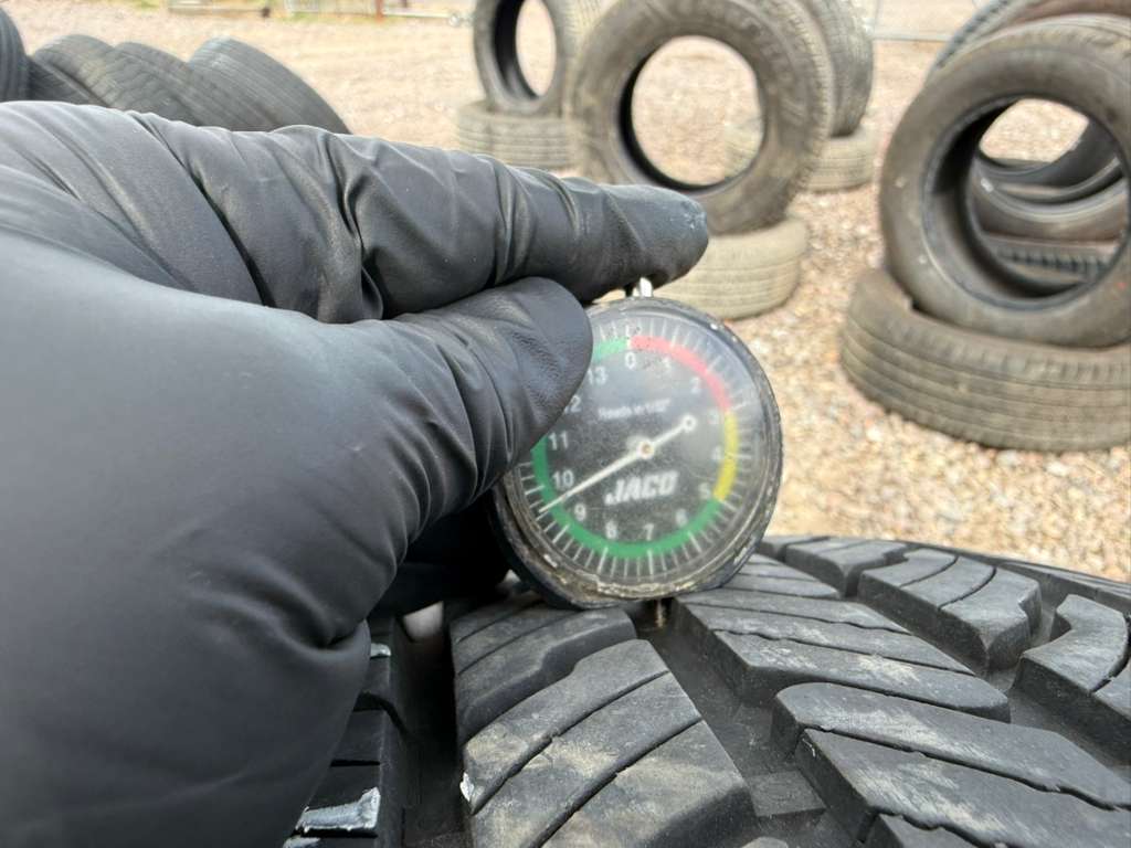 235/70R16 Pair (2 Used Tires) Ironman All country