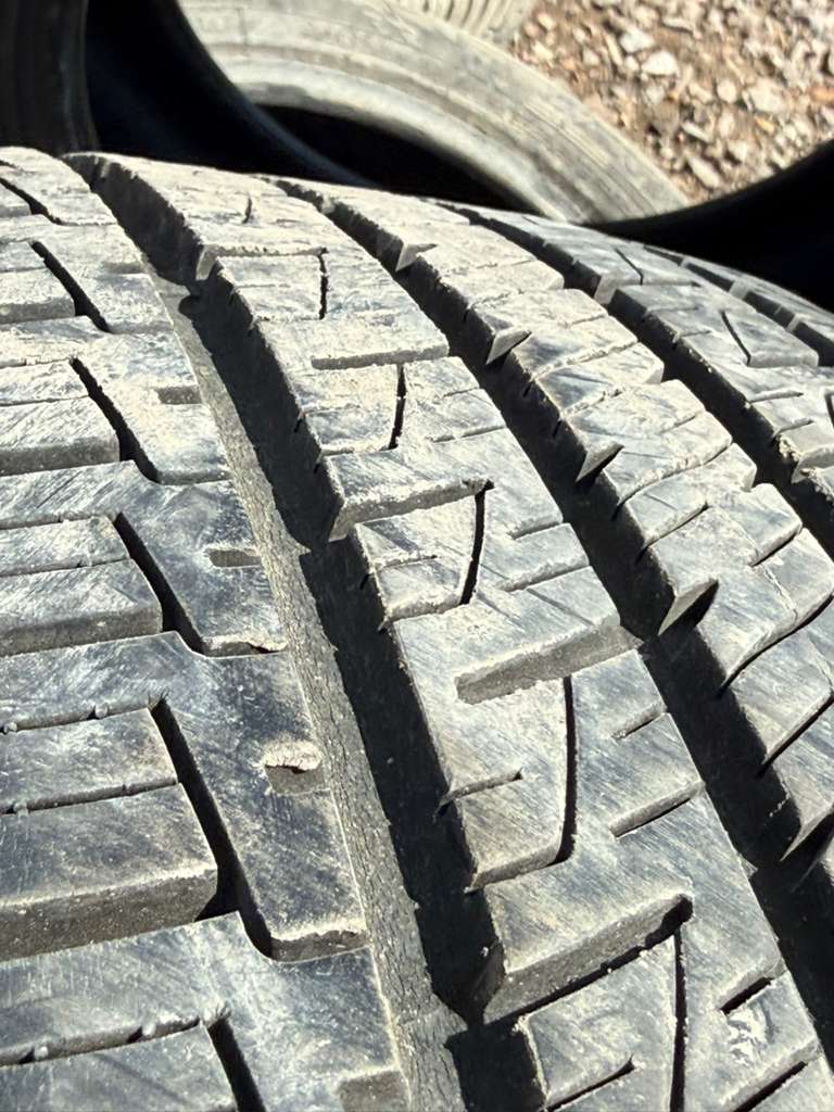 225/55R17 Pair (2 Used Tires)  Goodyear Assurance