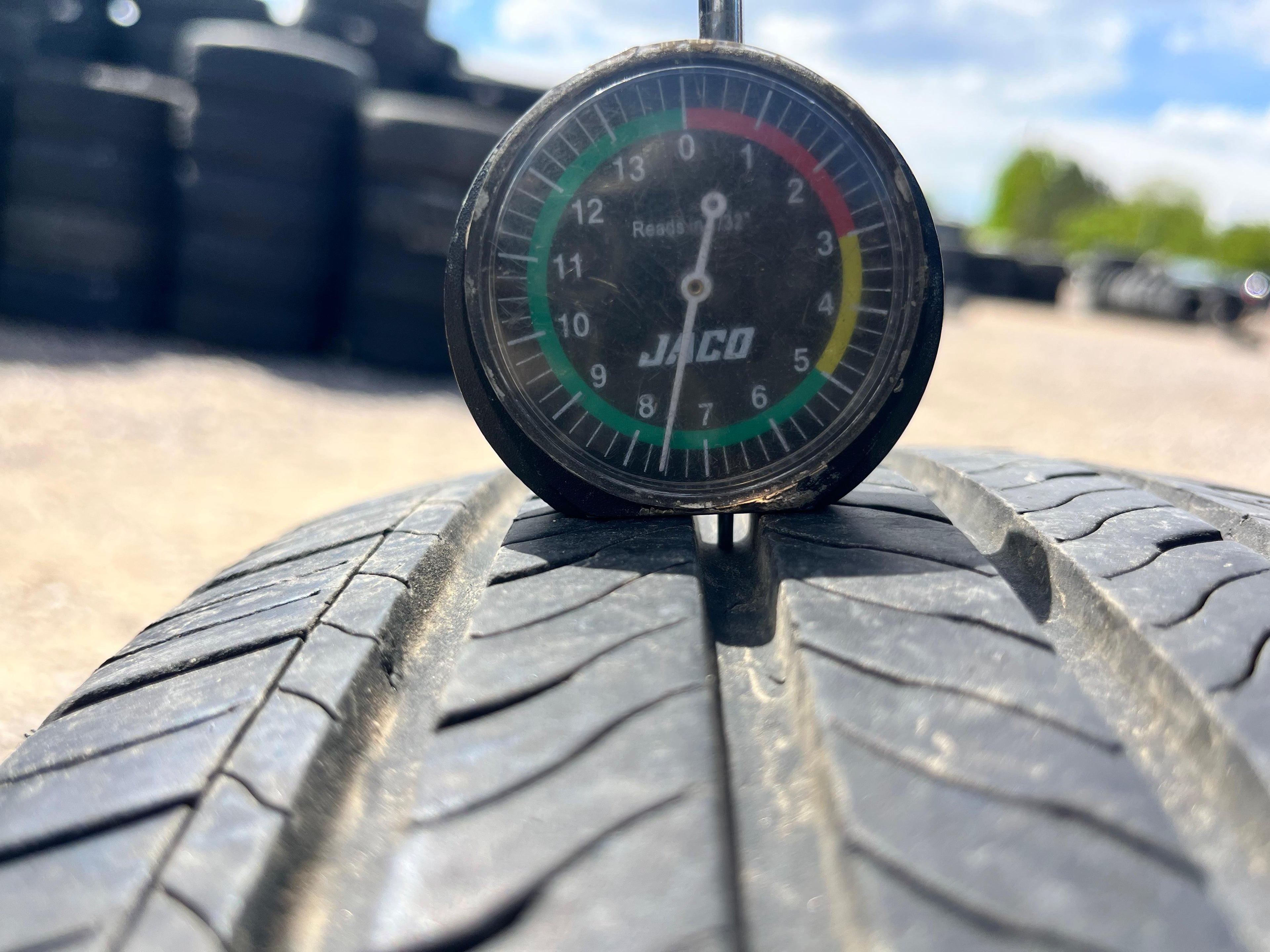195/65R15 Single (1 Used Tire)  Black Hawk   Street -H (HH11)
