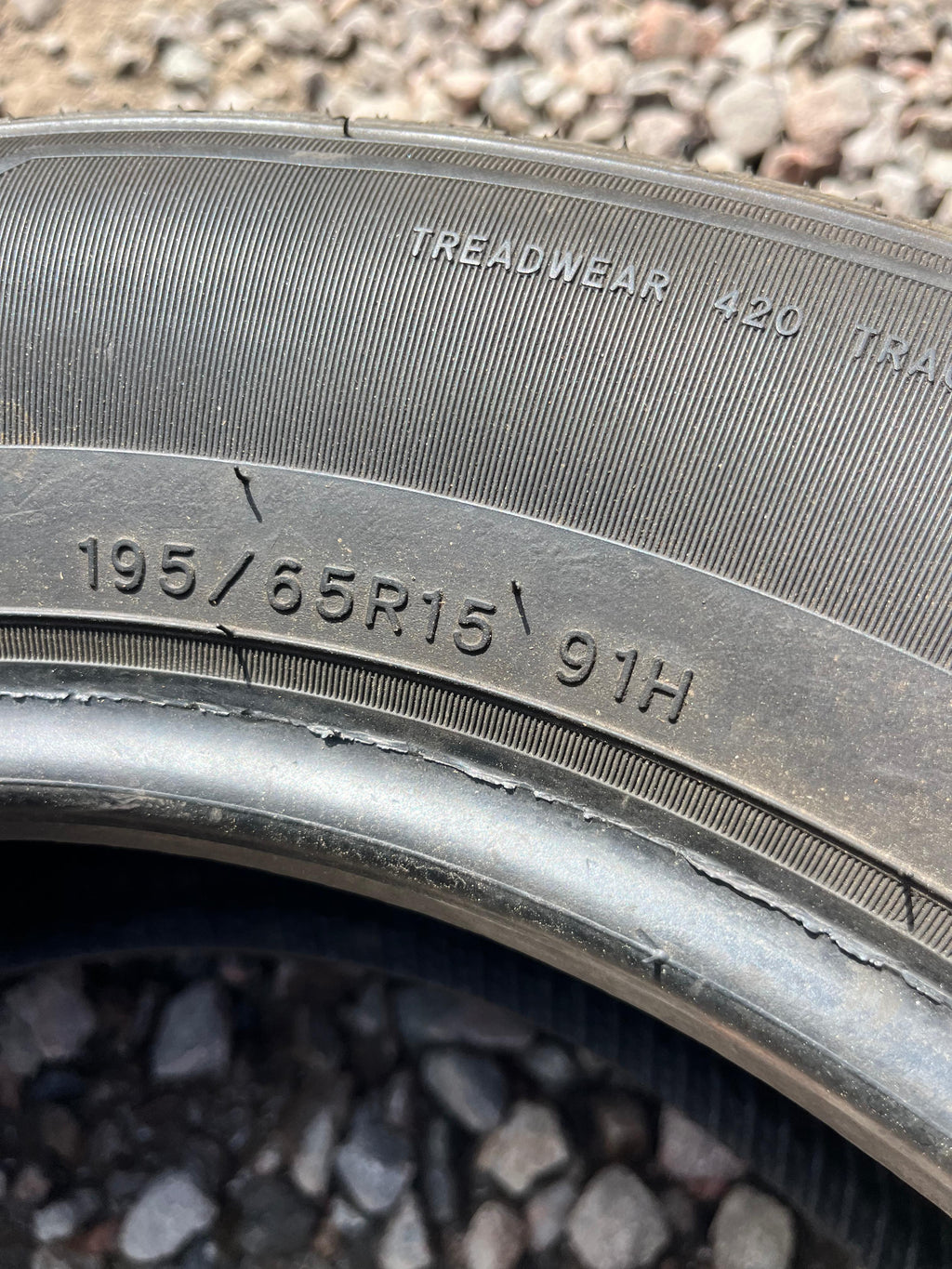 195/65R15 Single (1 Used Tire)  Black Hawk   Street -H (HH11)