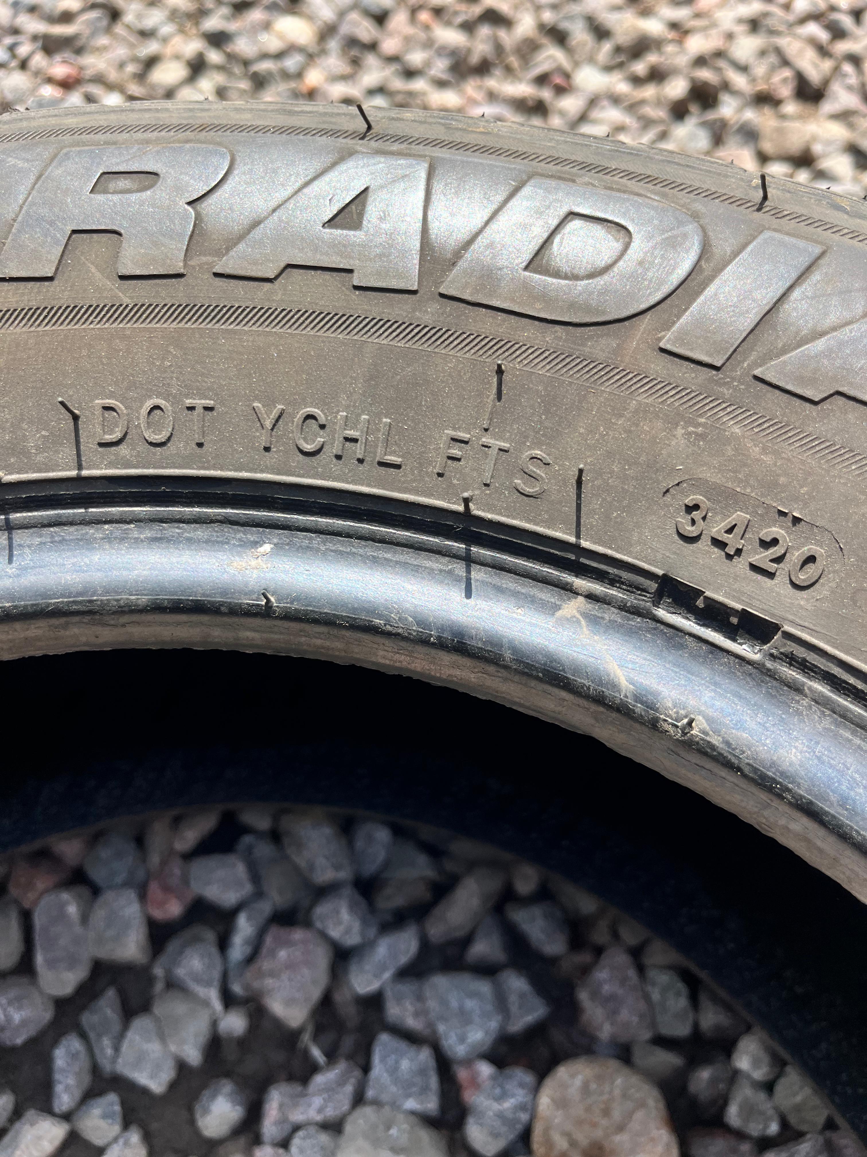 205/65R15  Single (1 Used Tire) Radial Epic Tour
