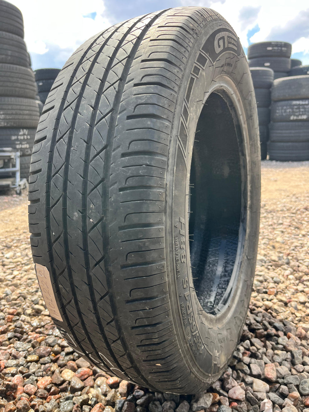 185/65R15 Single (1 Used Tire)  GT Radial Touring VP Plus
