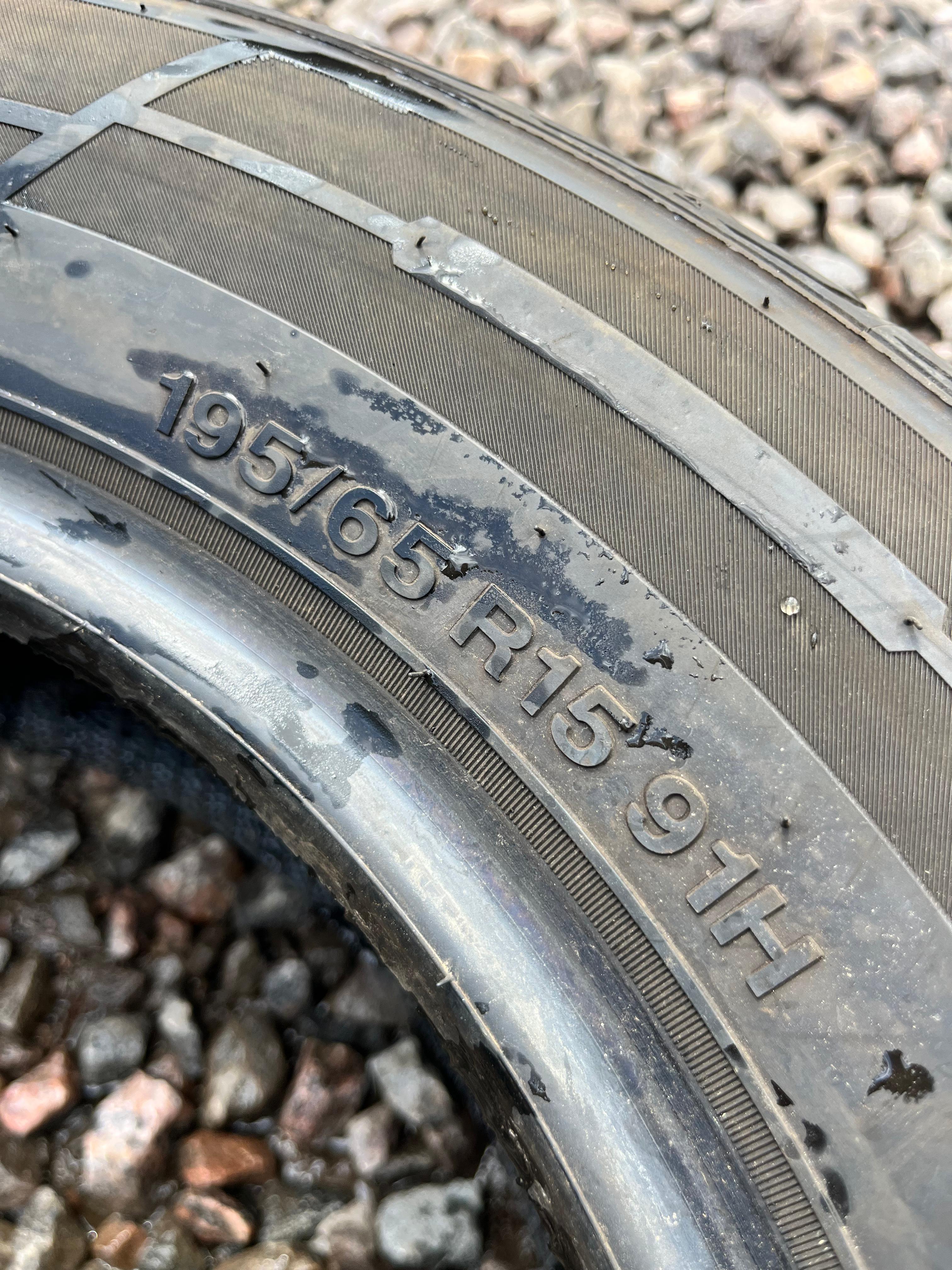 195/65R15Single (1 Used Tire)