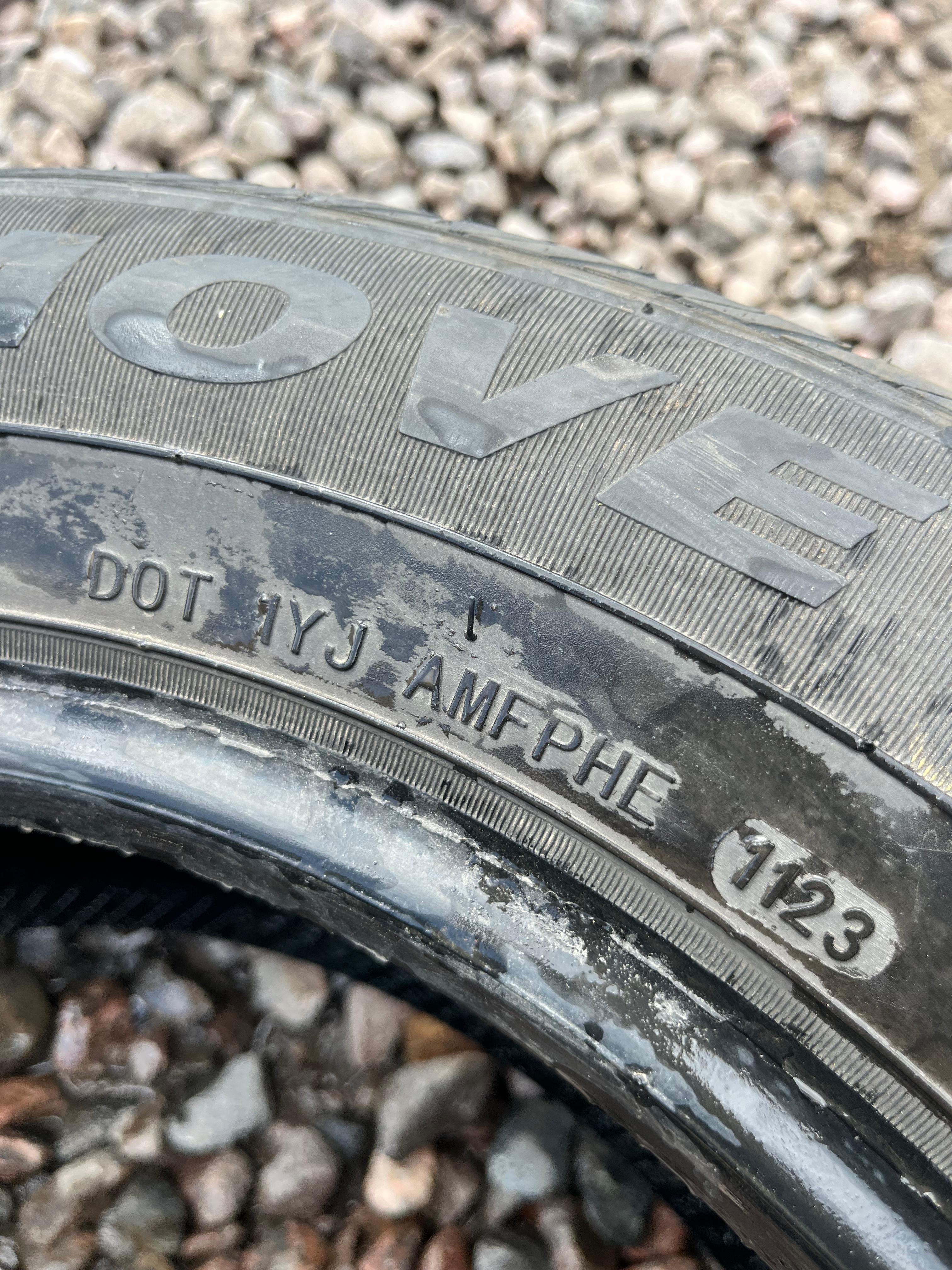 185/65R15 Single (1 Used Tire)