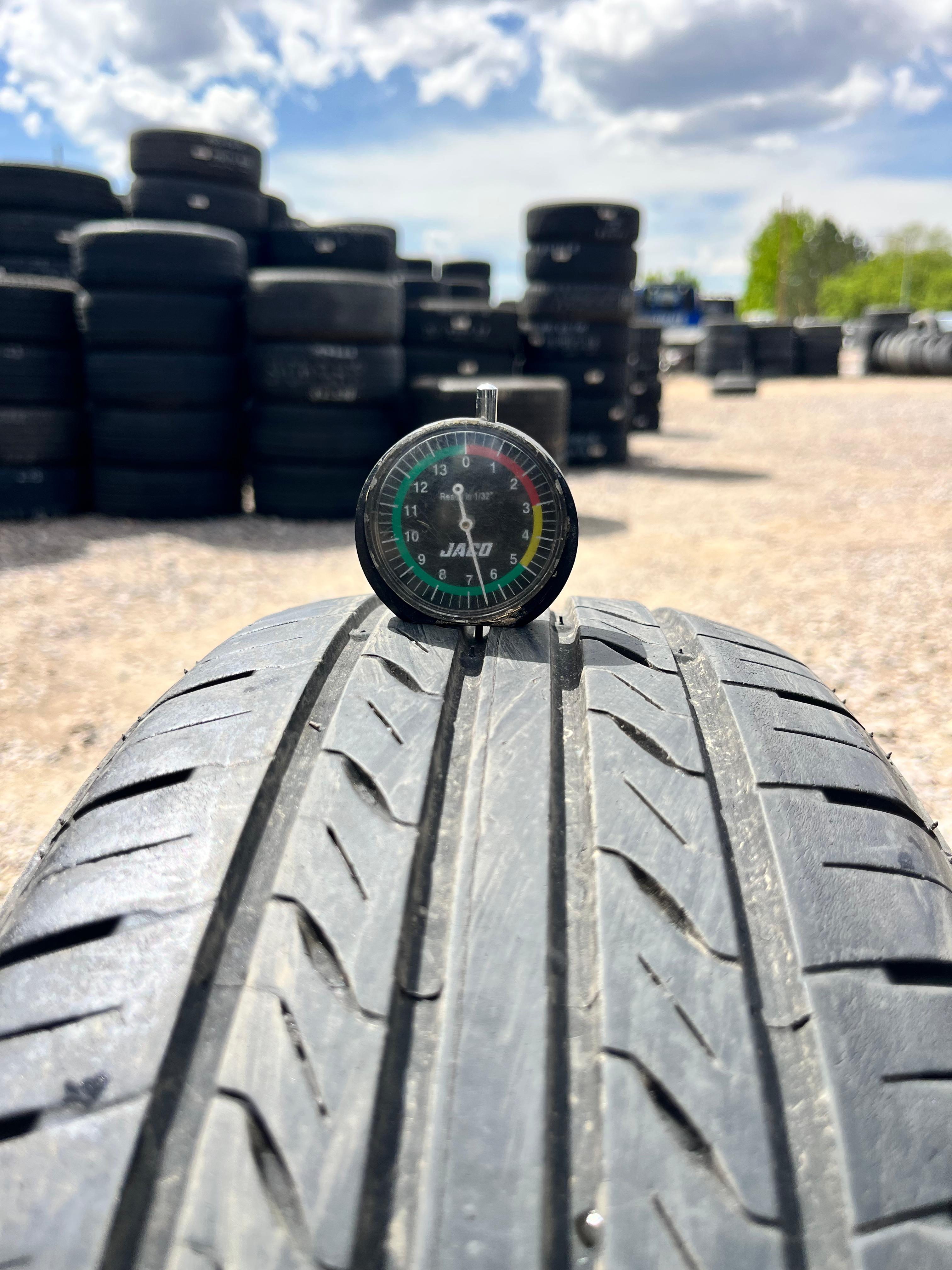 185/65R15 Single (1 Used Tire) Sentury Sentury Touring