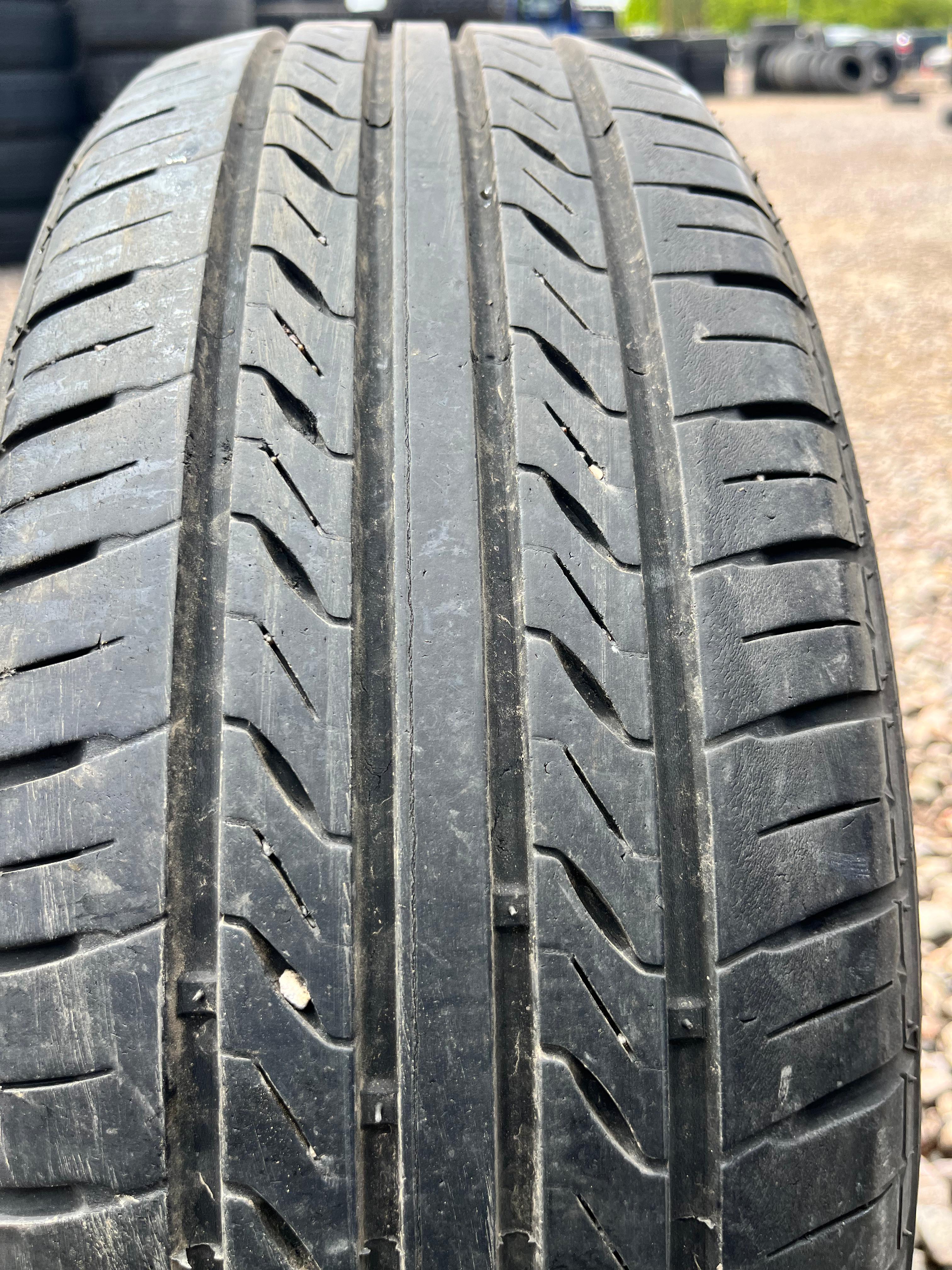 185/65R15 Single (1 Used Tire) Sentury Sentury Touring