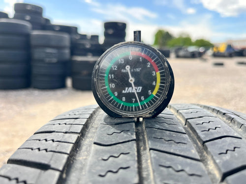 195/65R15 Single (1 Used Tire) Arizonian Silver Edition