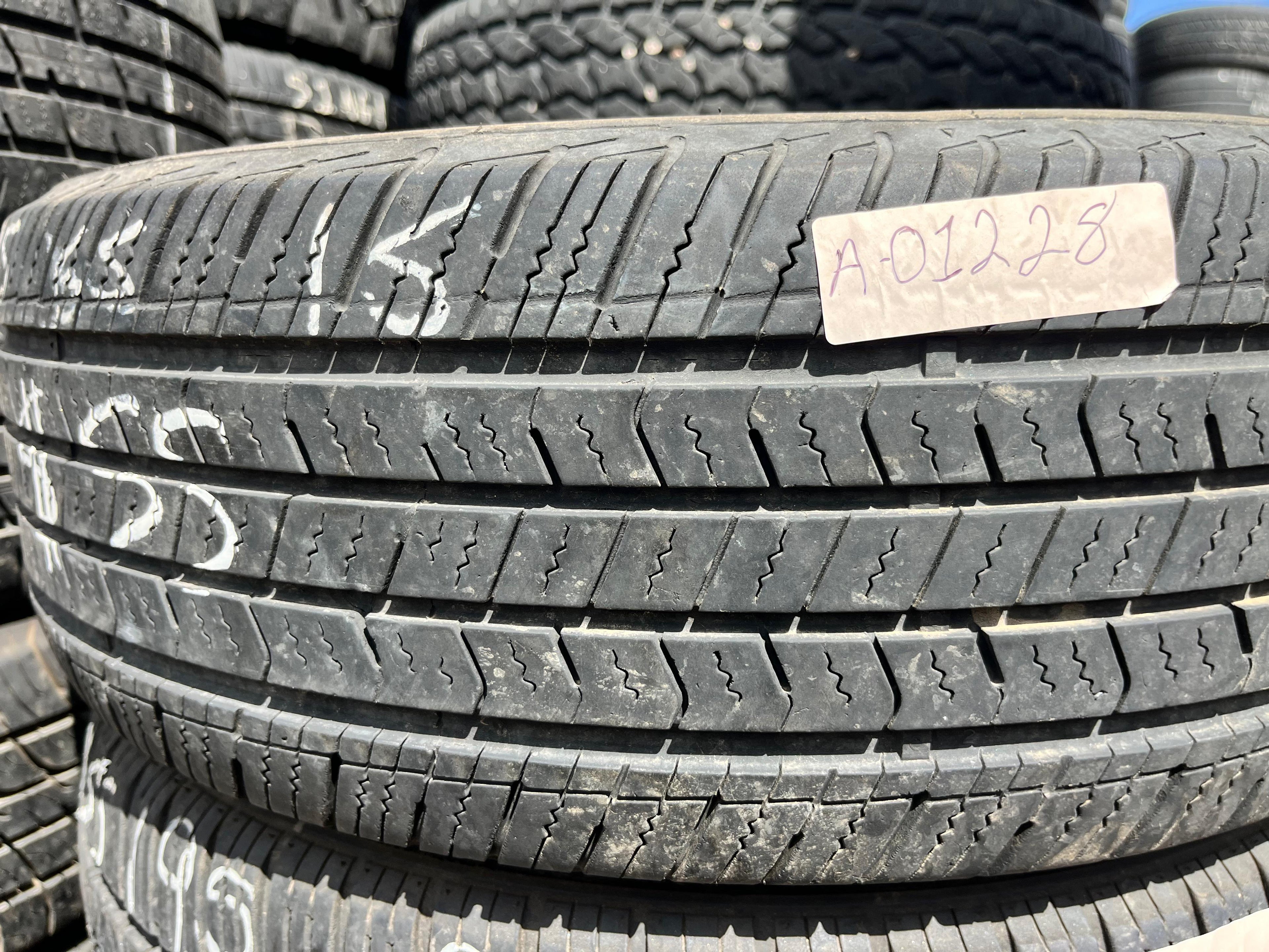 195/65R15 Single (1 Used Tire) Arizonian Silver Edition