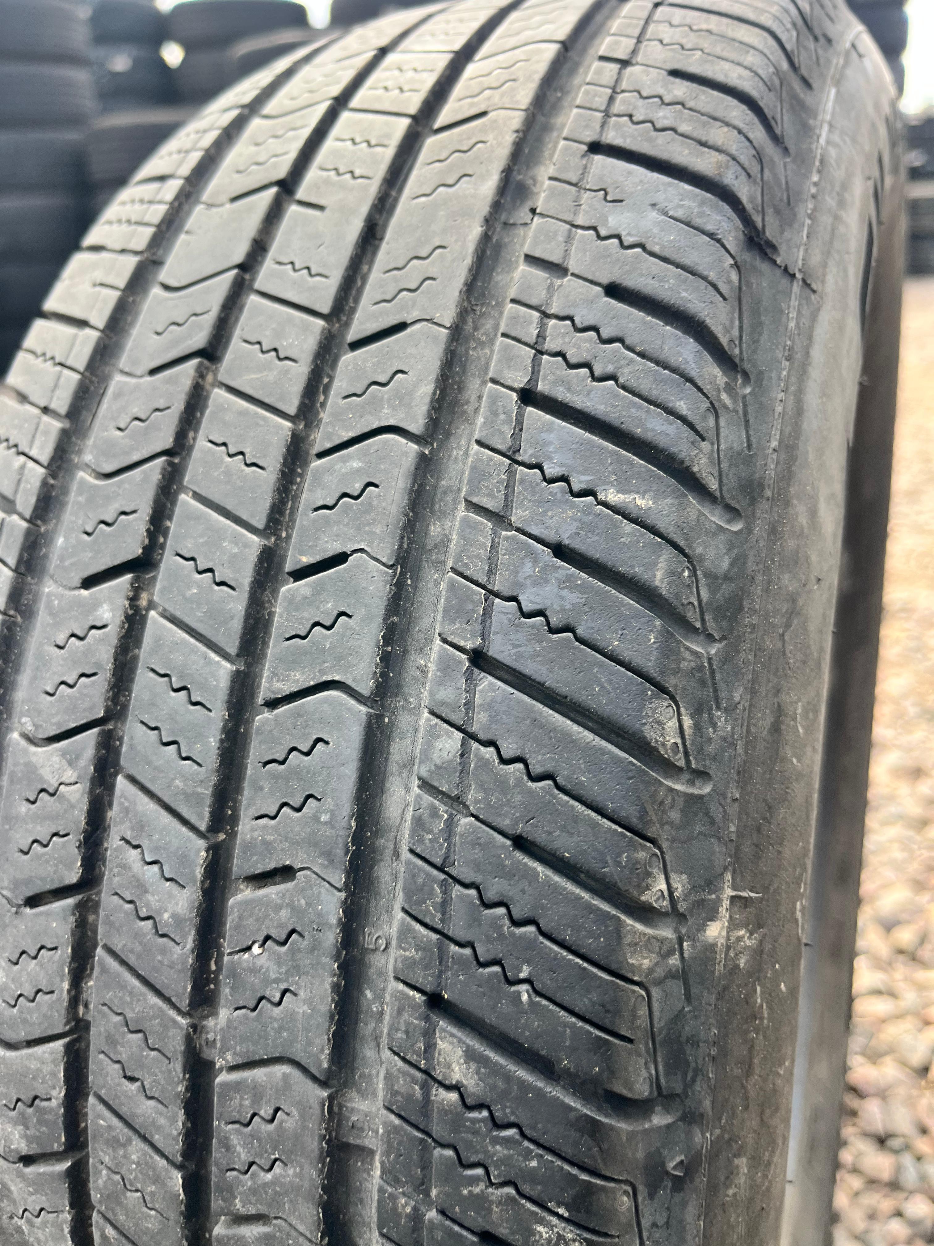 195/65R15 Single (1 Used Tire) Arizonian Silver Edition