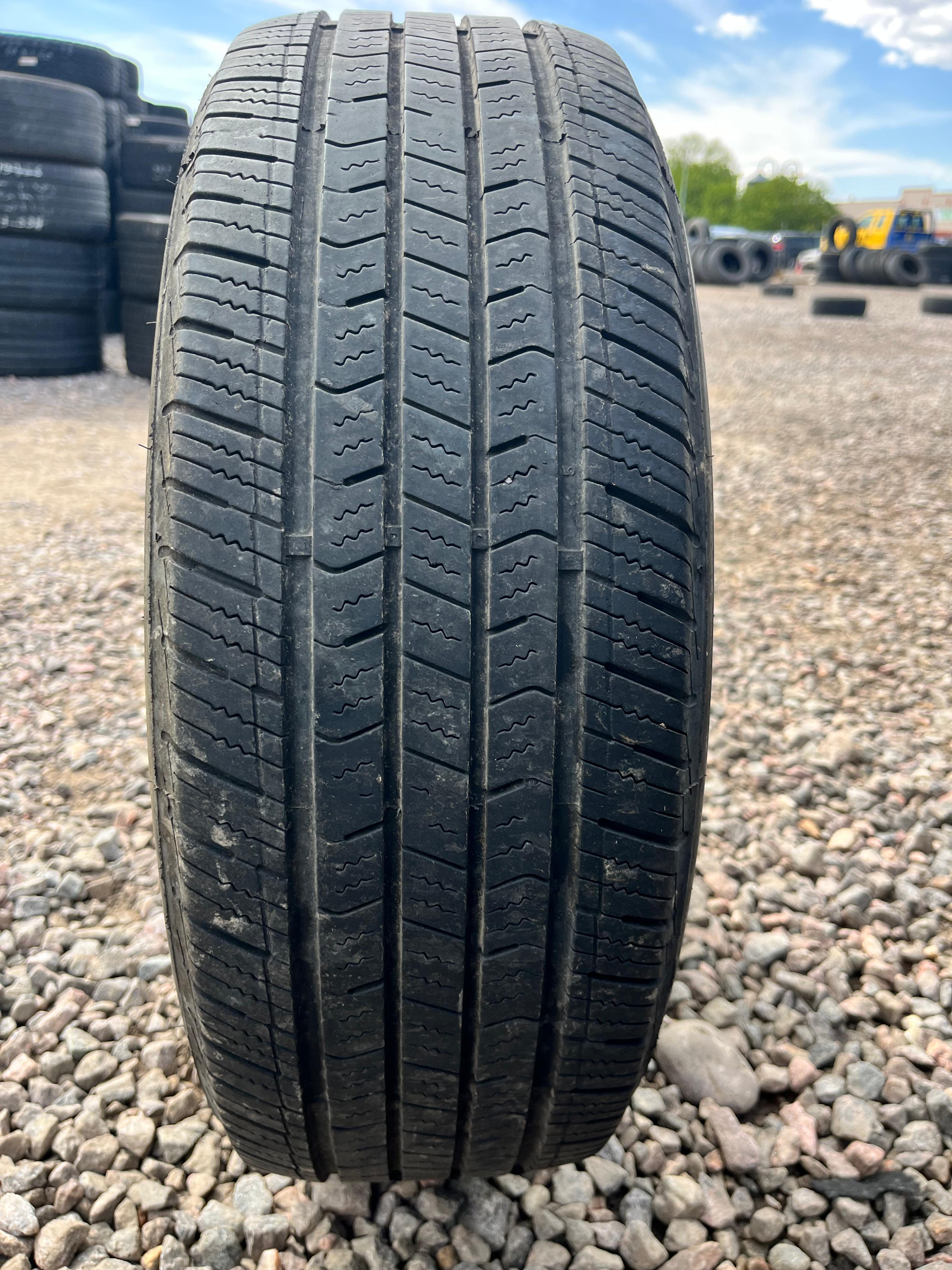 195/65R15 Single (1 Used Tire) Arizonian Silver Edition