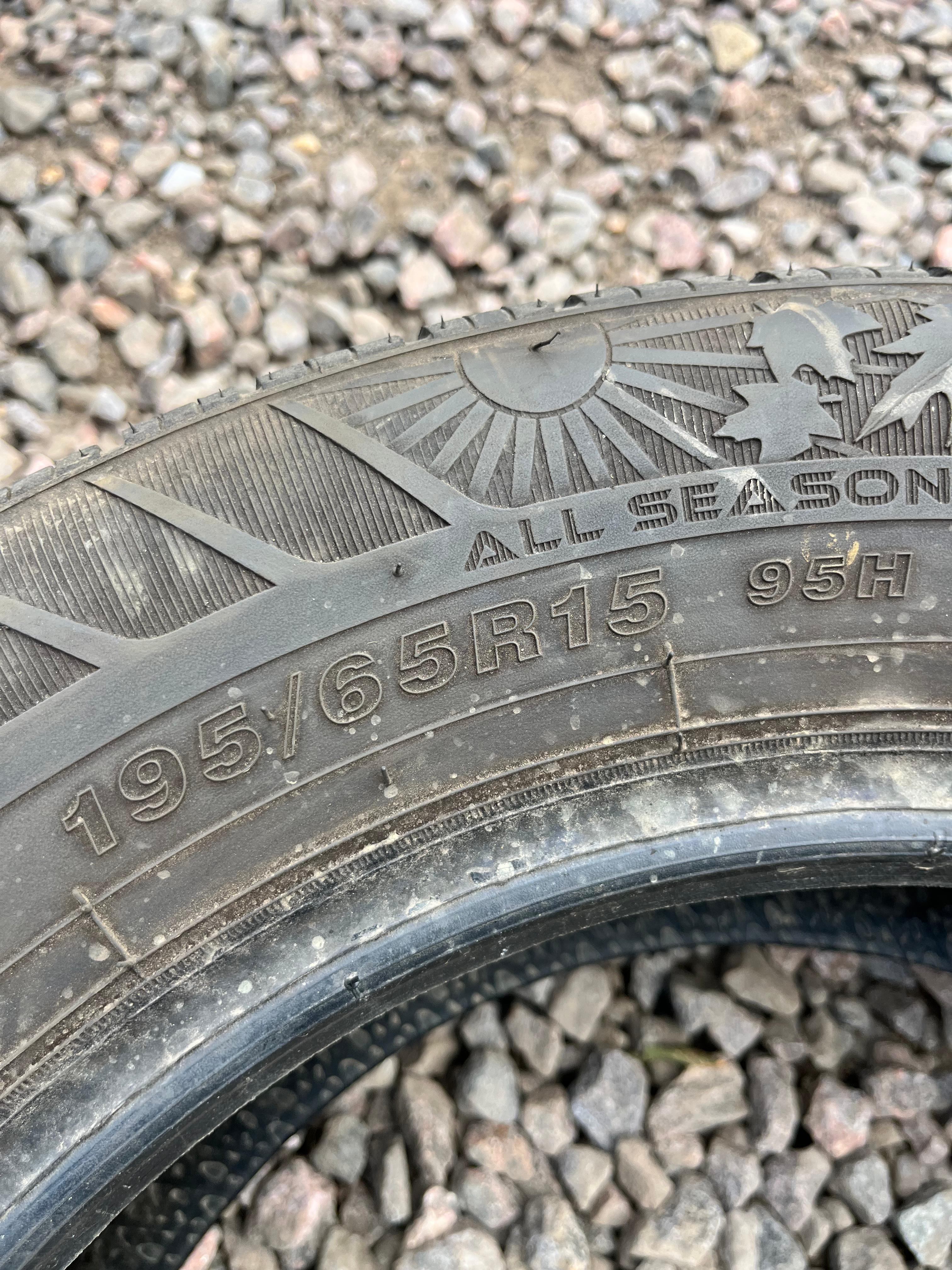 195/65R15 Single (1 Used Tire) Milestar WeatherGuard